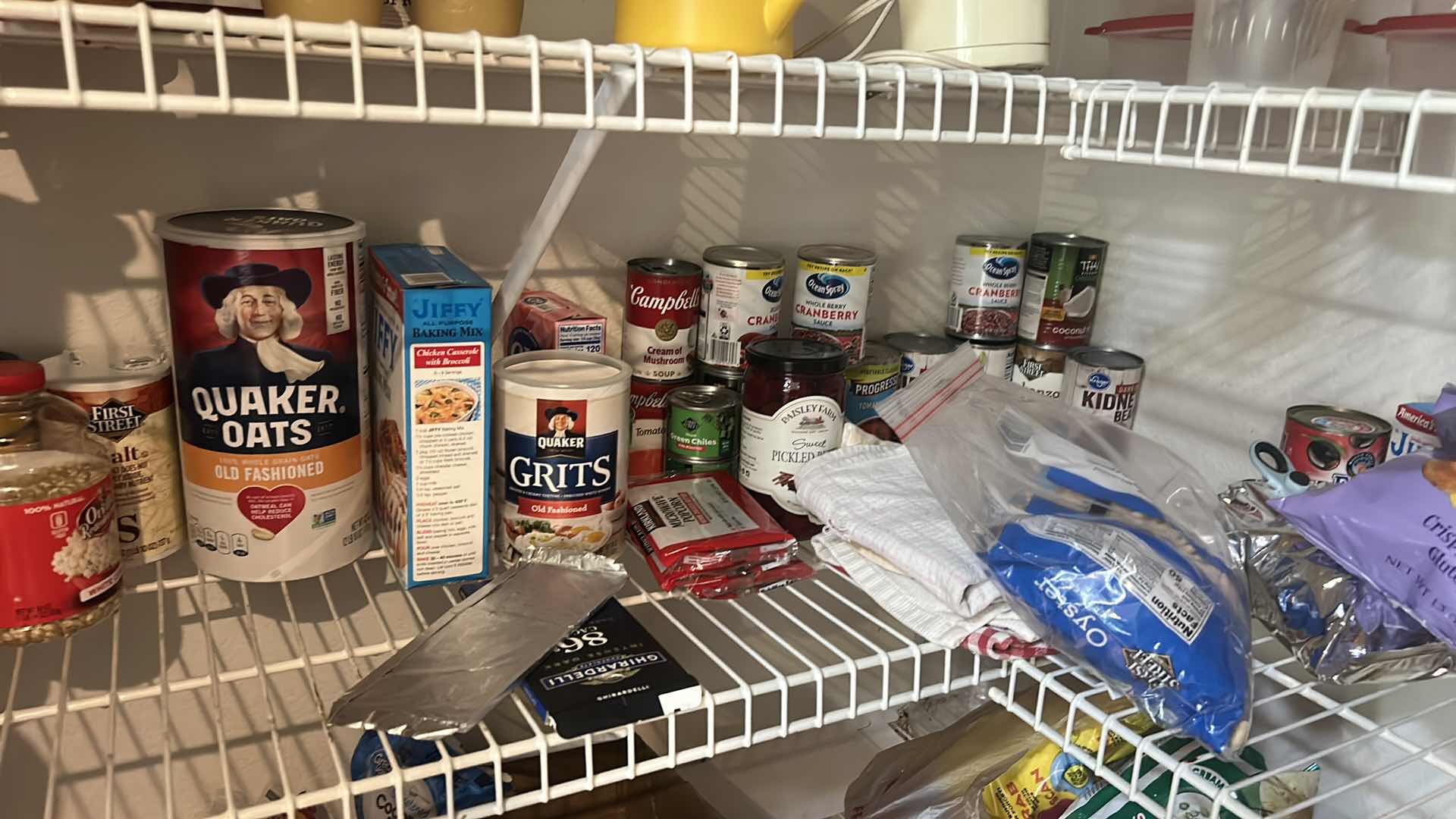 Photo 1 of CONTENTS OF PANTRY