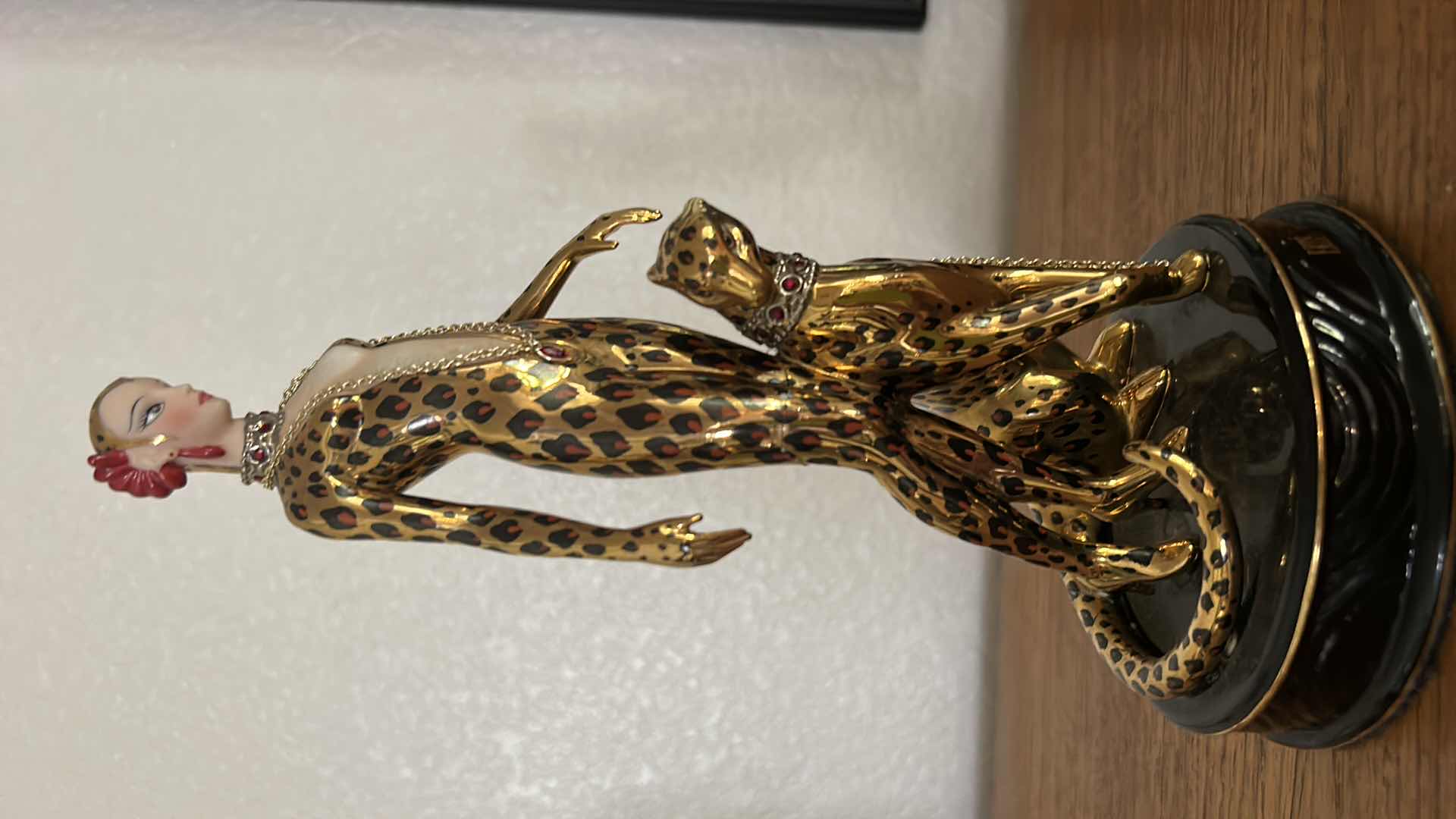 Photo 1 of ERTE NUMBERED LIMITED EDITION LEOPARD BY FRANKLIN MINT H9”
