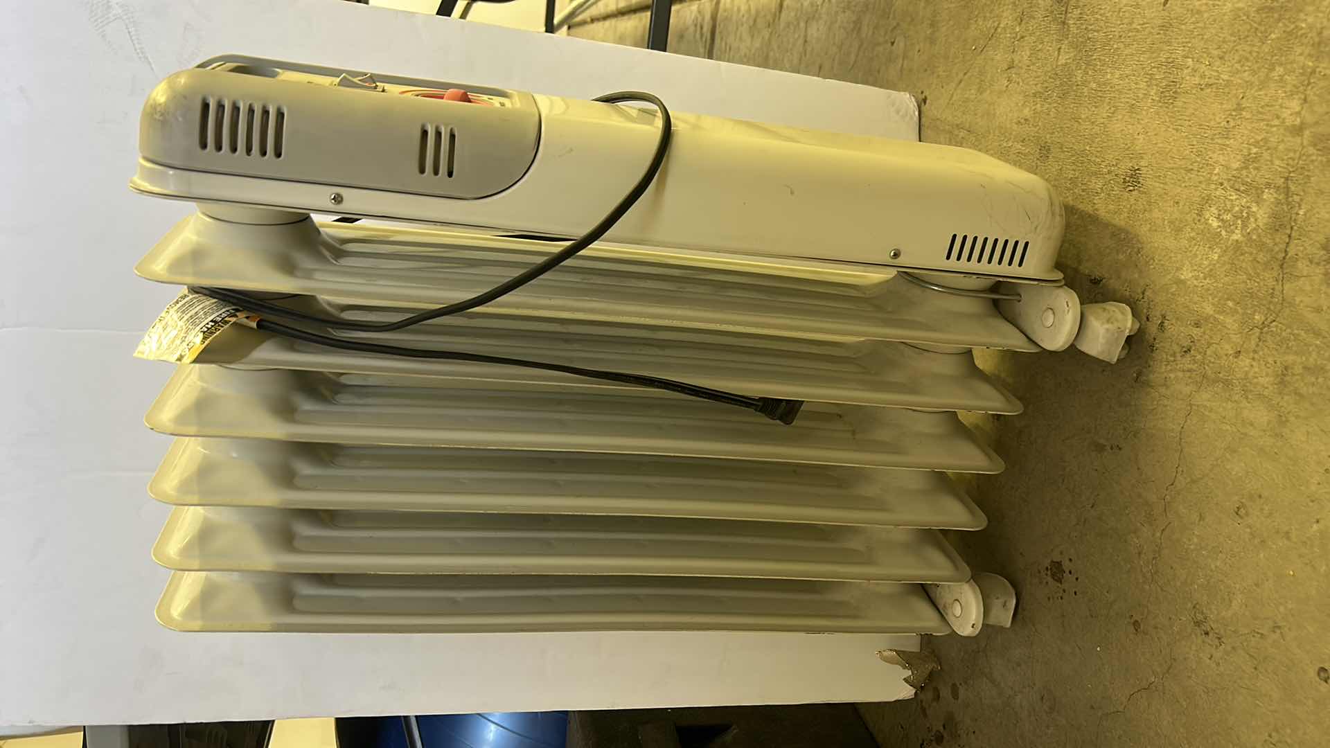 Photo 1 of LAKEWOOD HEATER