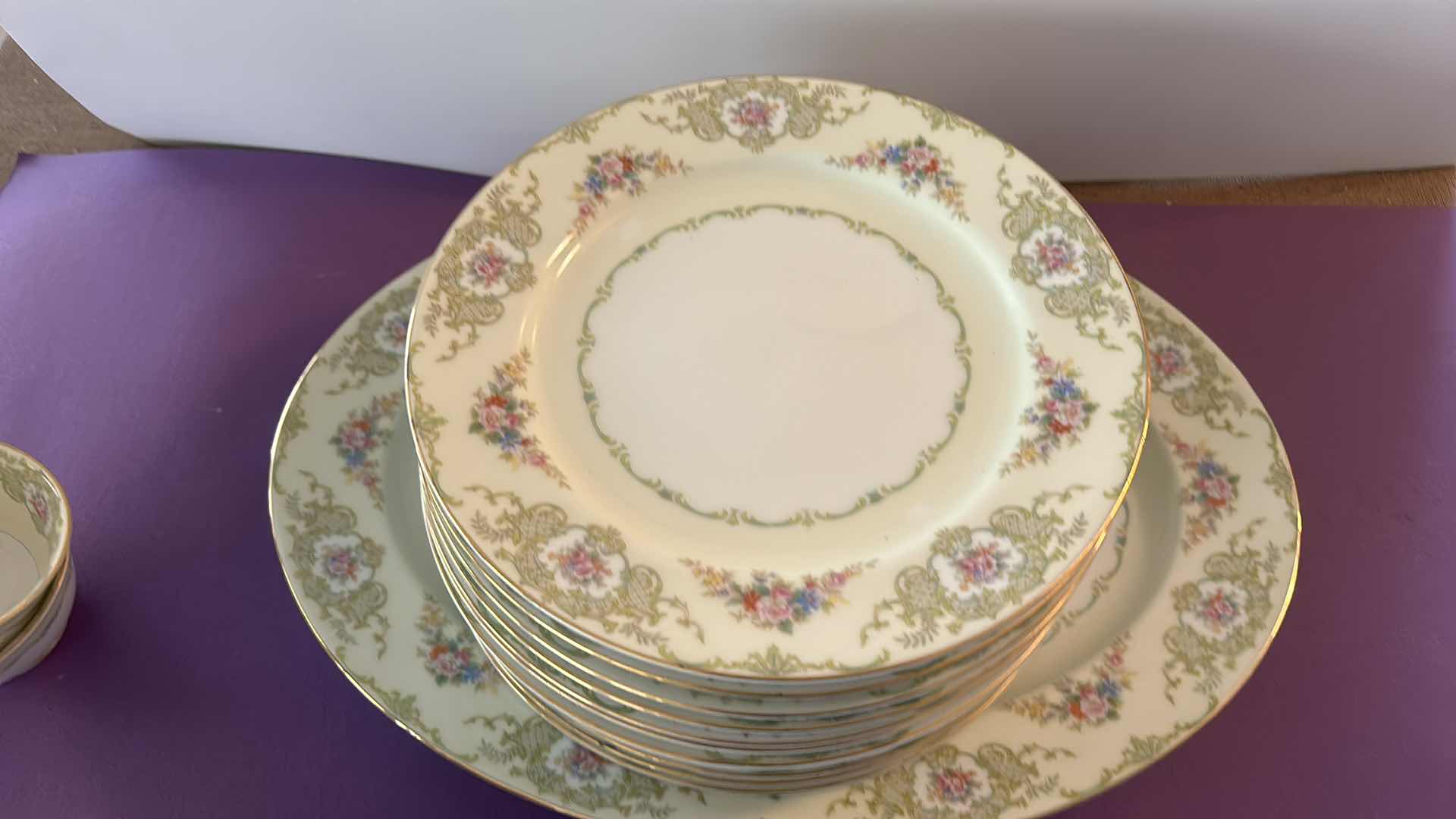 Photo 1 of 16 PC NORITAKE CHINA DINNERWARE PIECES