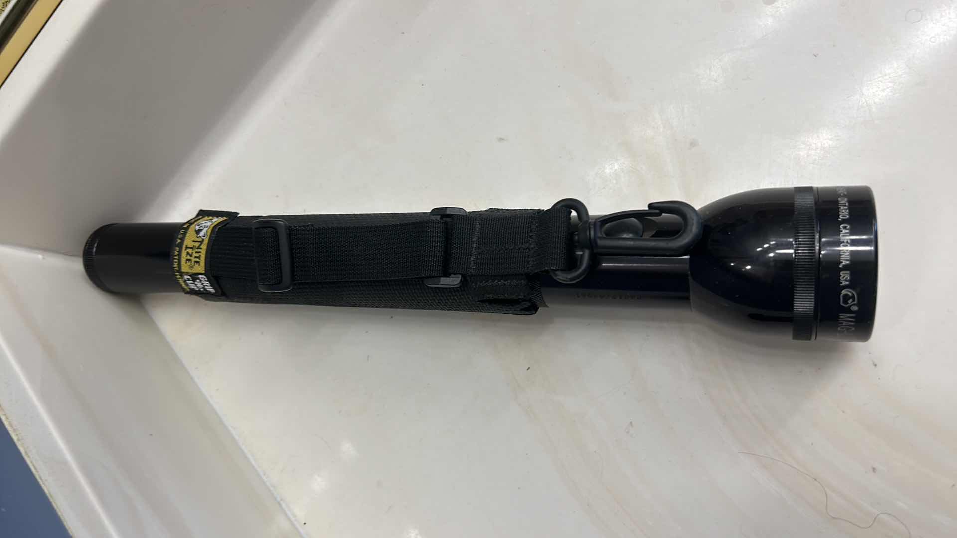 Photo 1 of 15” MAG LIGHT