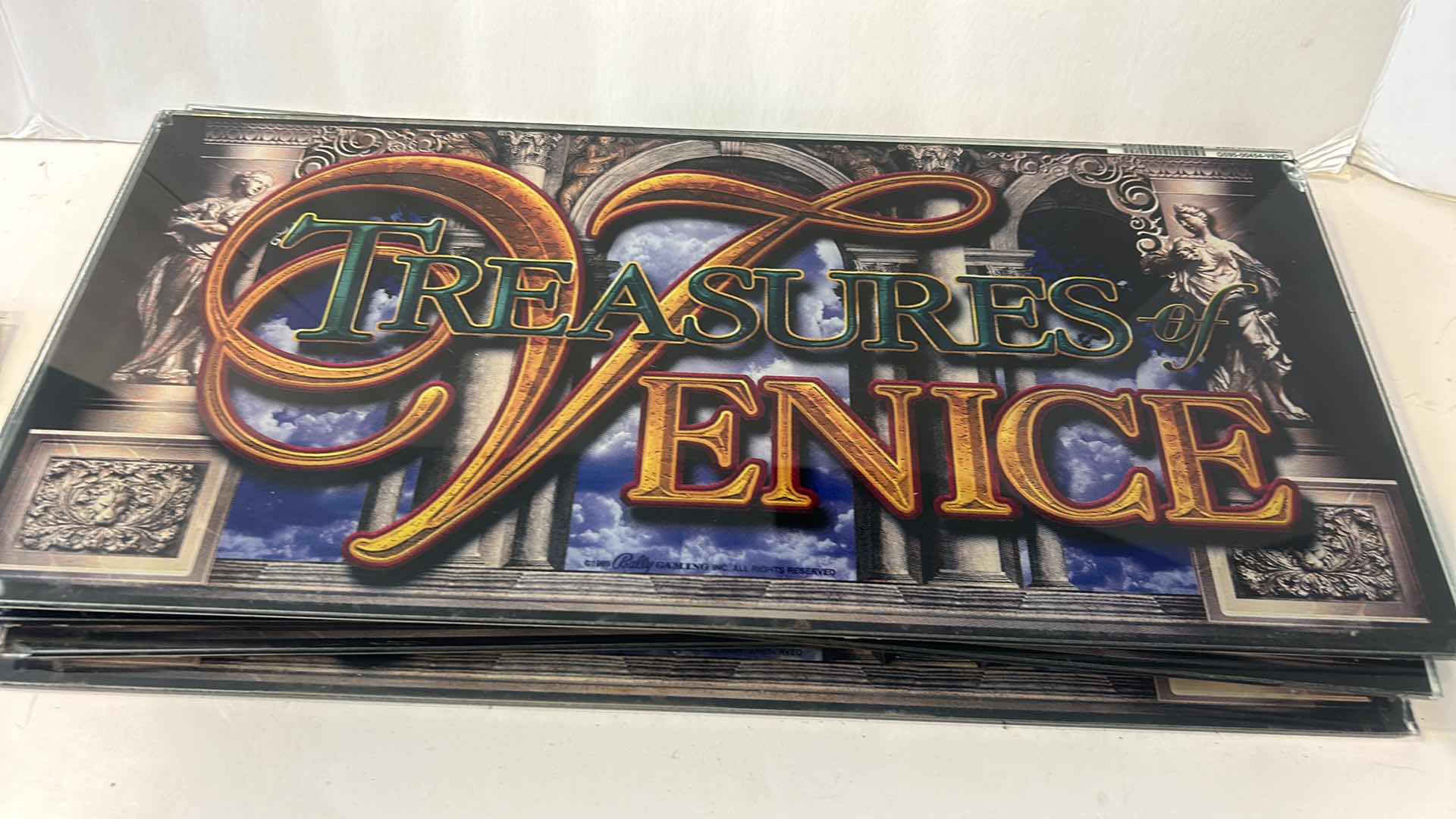 Photo 1 of 11 GLASS GAMBLING MACHINE TOPPERS 19 1/2” x 9”