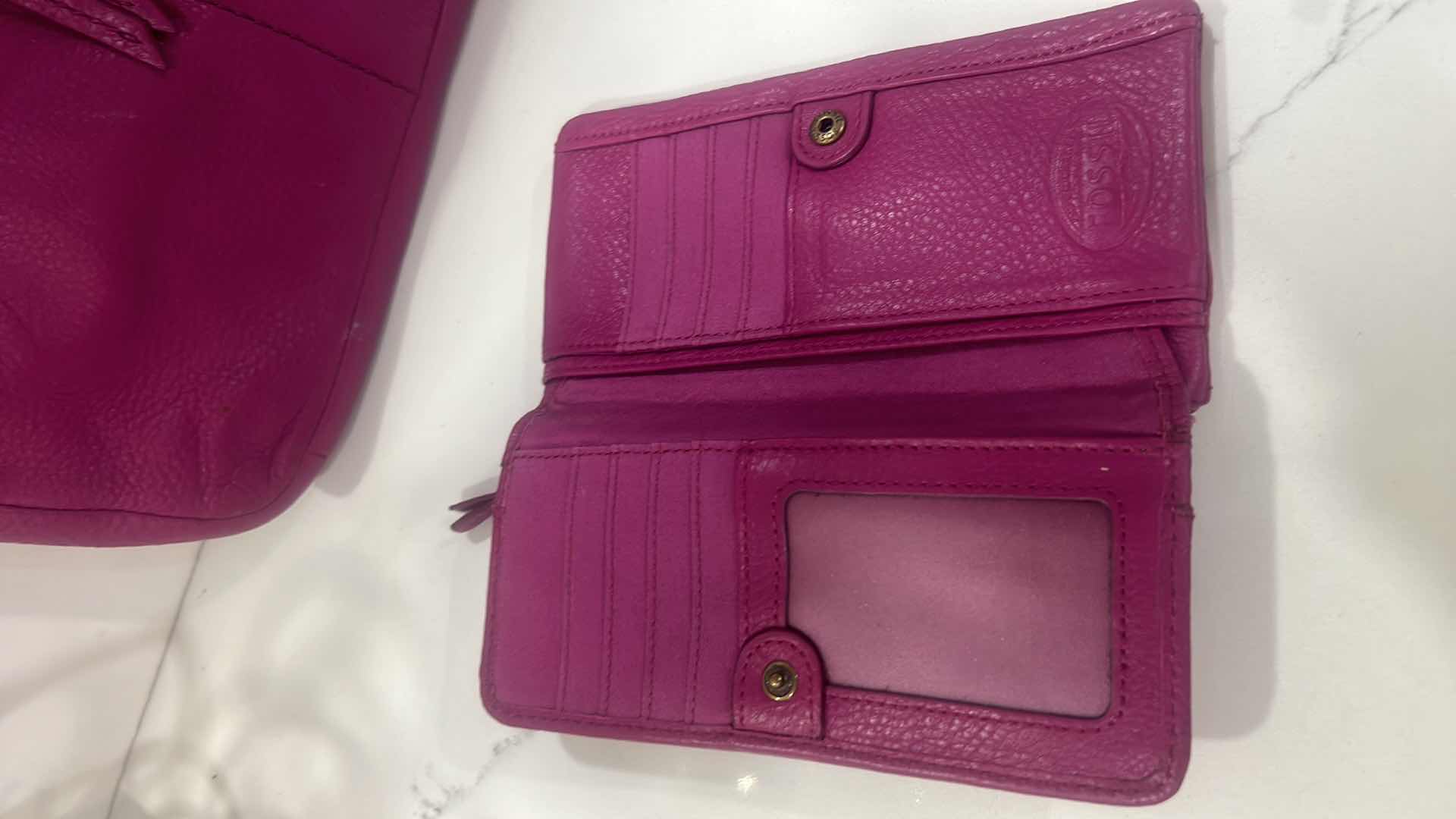 Photo 1 of LADIES FOSSIL PINK HANDBAG AND WALLET