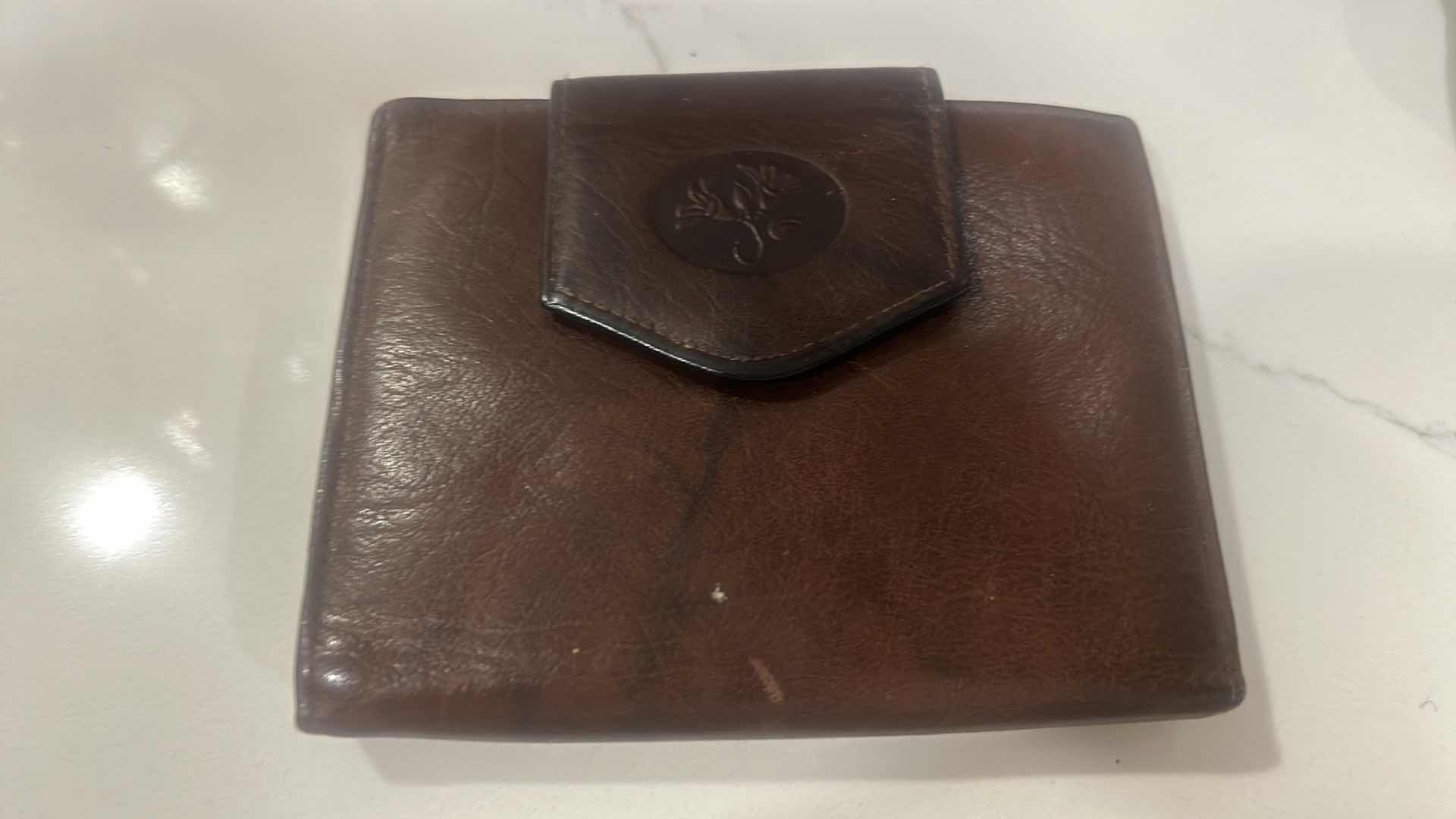 Photo 1 of LADIES TOTE, CLUTCH, WALLET, WRISTLET AND MORE