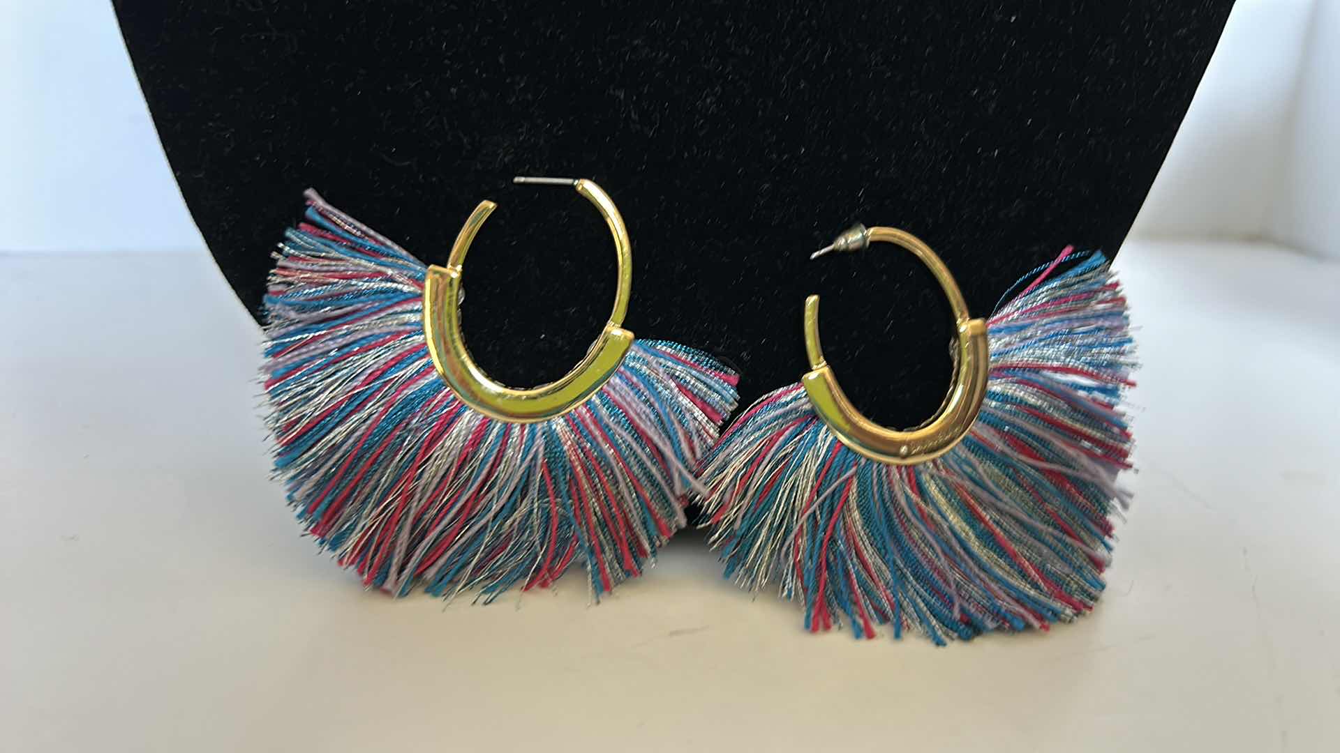 Photo 1 of COSTUME JEWELRY- 3 NECKLACES, 1 PAIR OF EARRINGS.