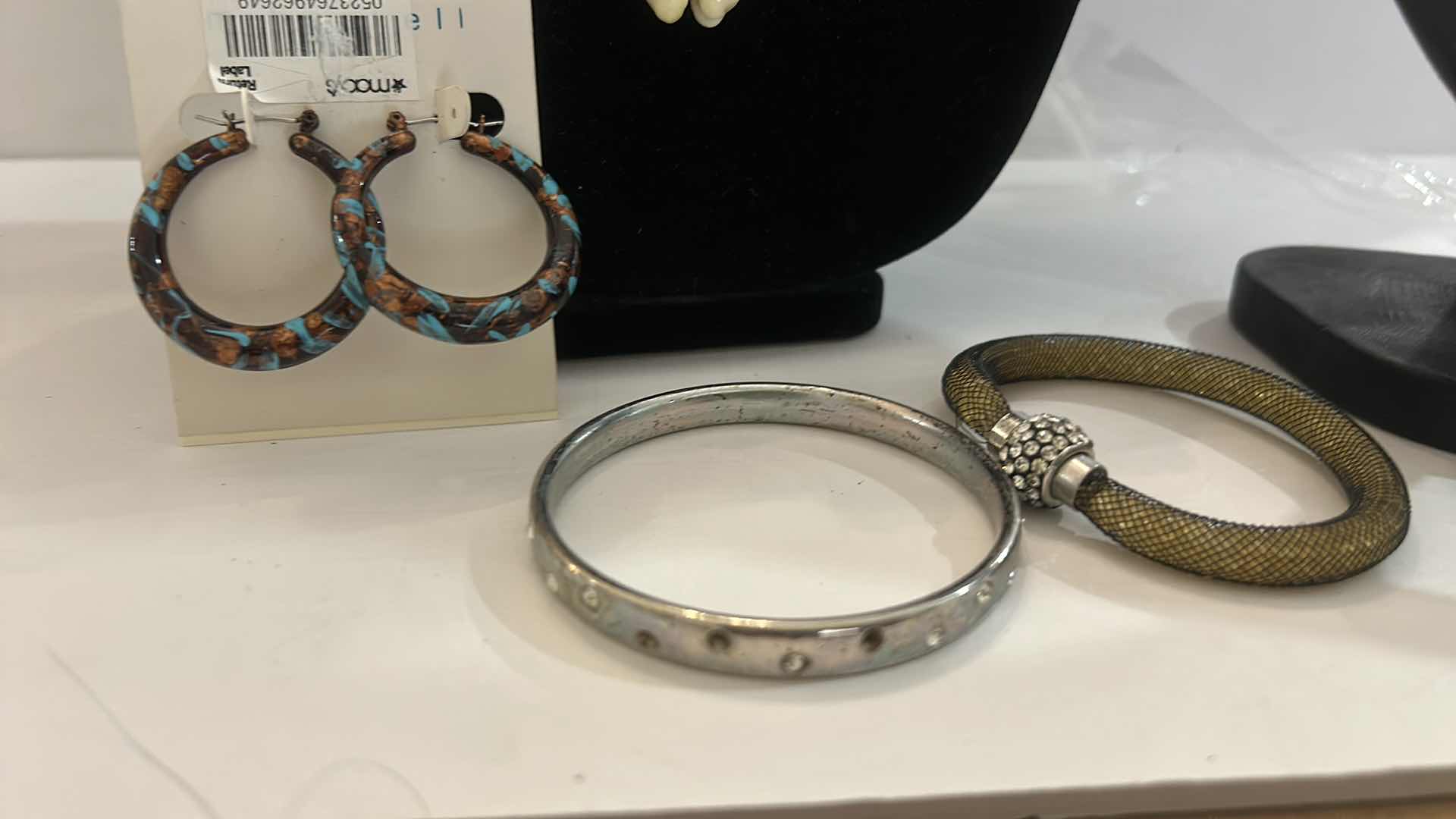 Photo 1 of 6 PC’s FASHION JEWELRY