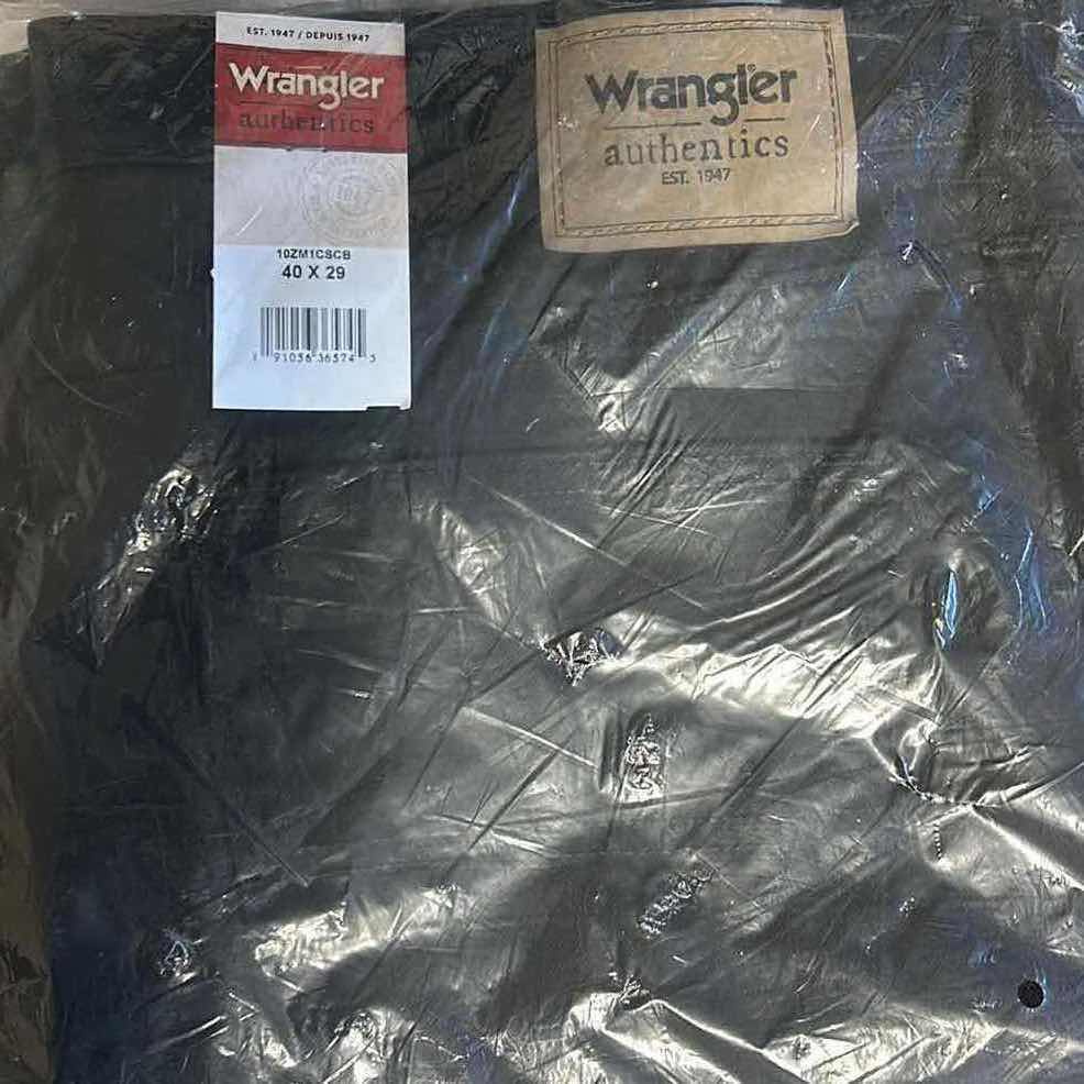Photo 1 of NEW WRANGLER AUTHENTIC MEN’S JEANS 40” X 29”