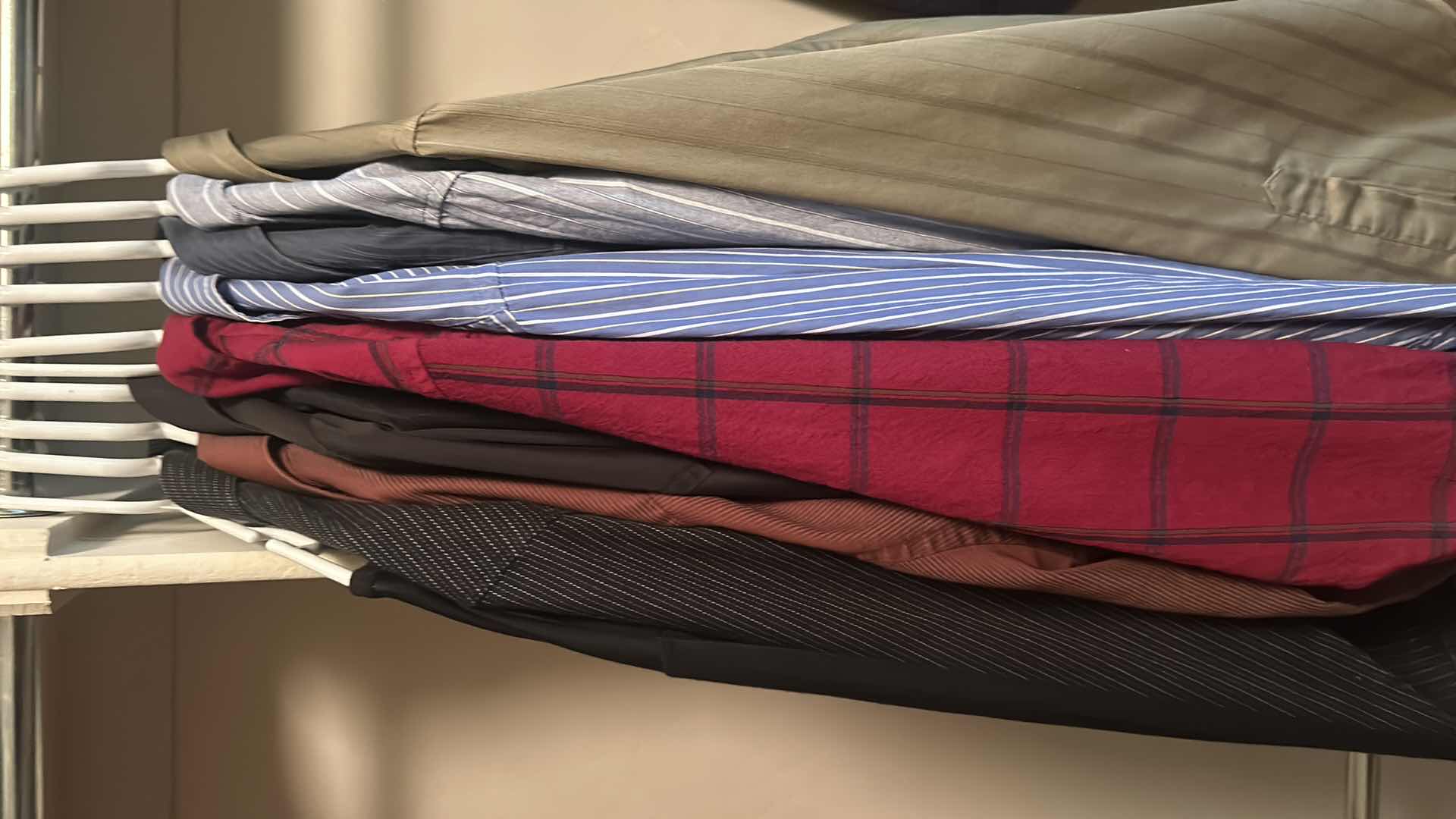 Photo 1 of 10 PCS MENSWEAR SIZE XL