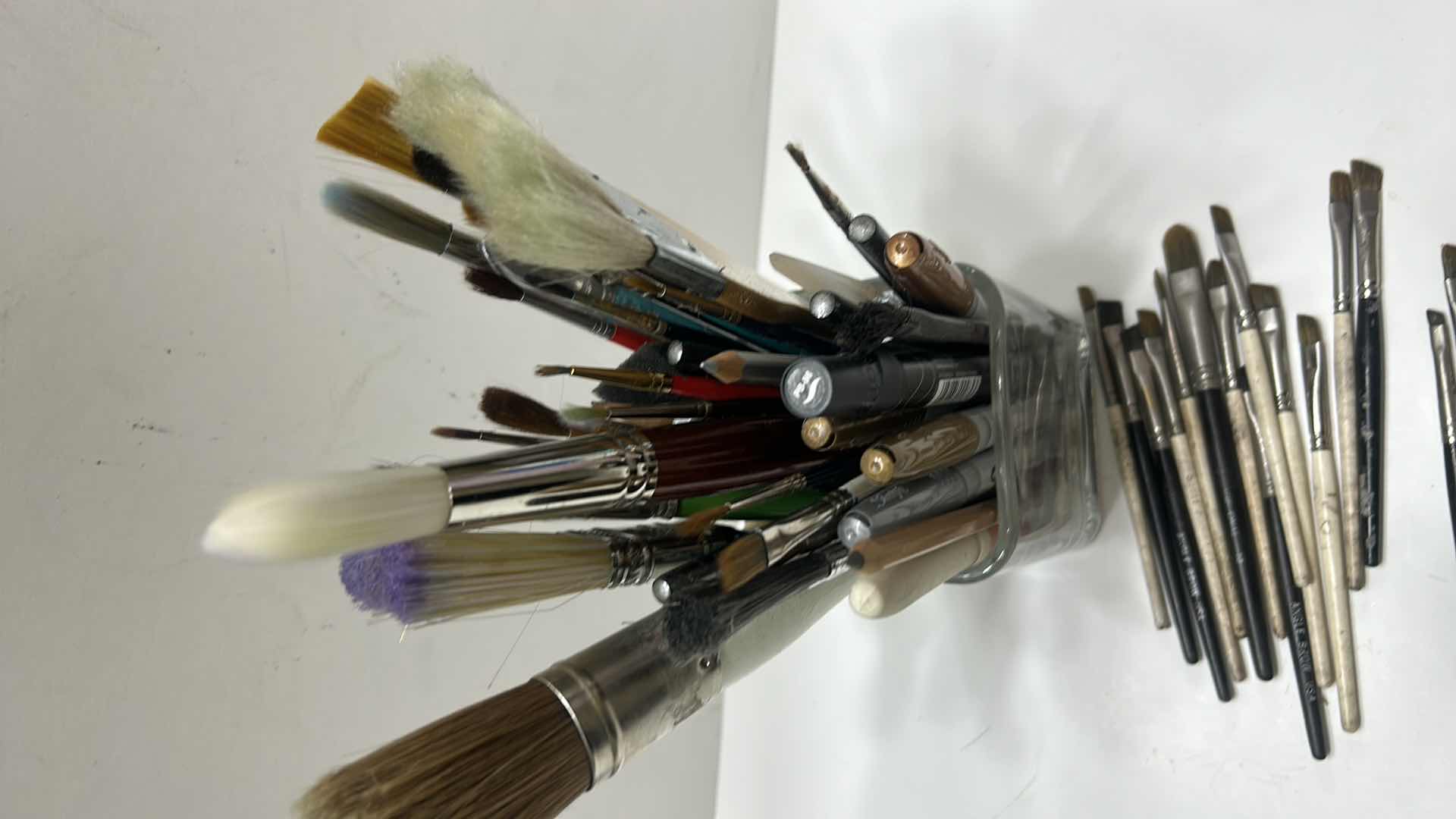 Photo 1 of PAINTBRUSHES, MARKERS AND PENCILS
