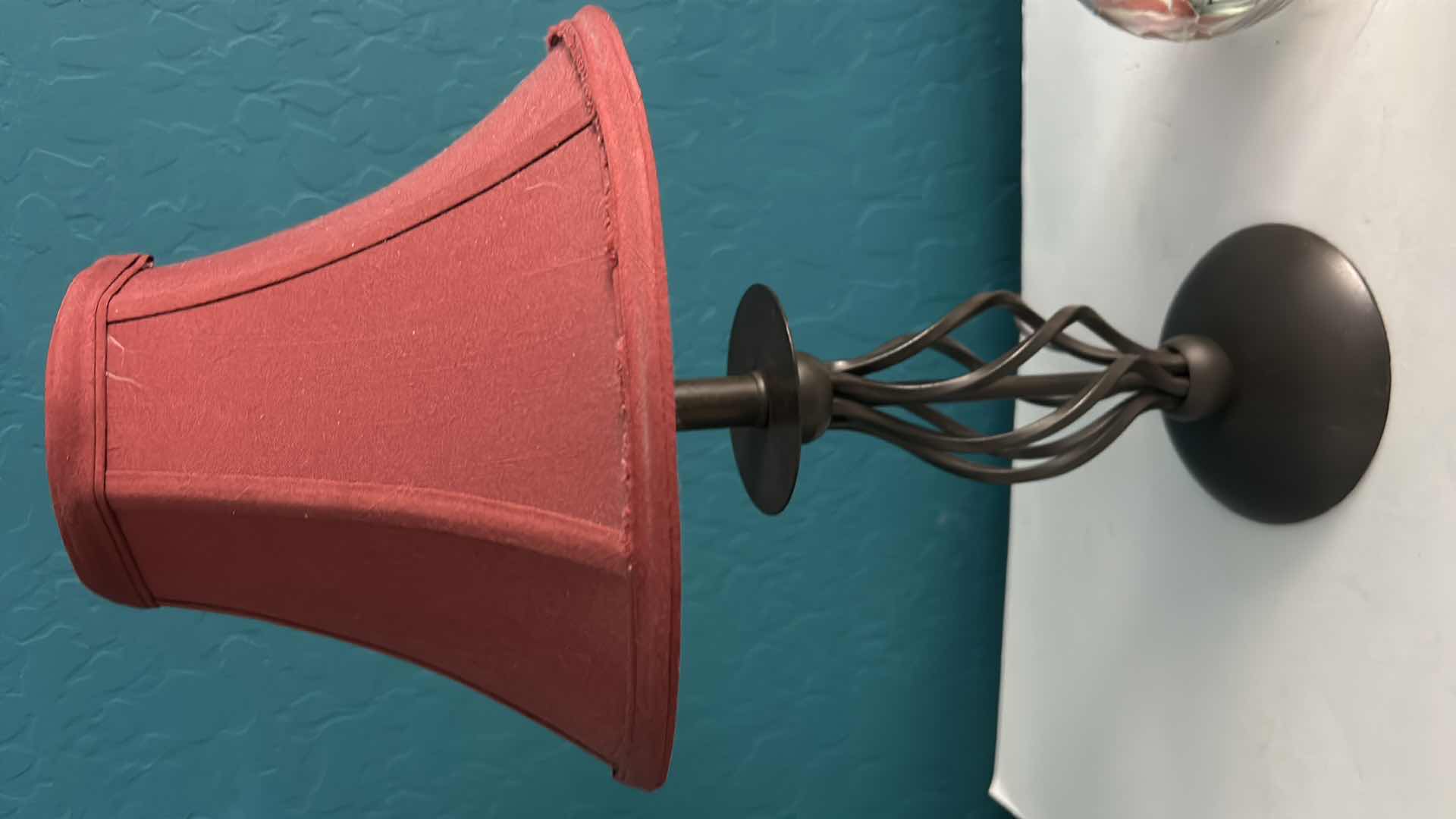 Photo 1 of 3 PC HOME DECOR - LAMP H18”