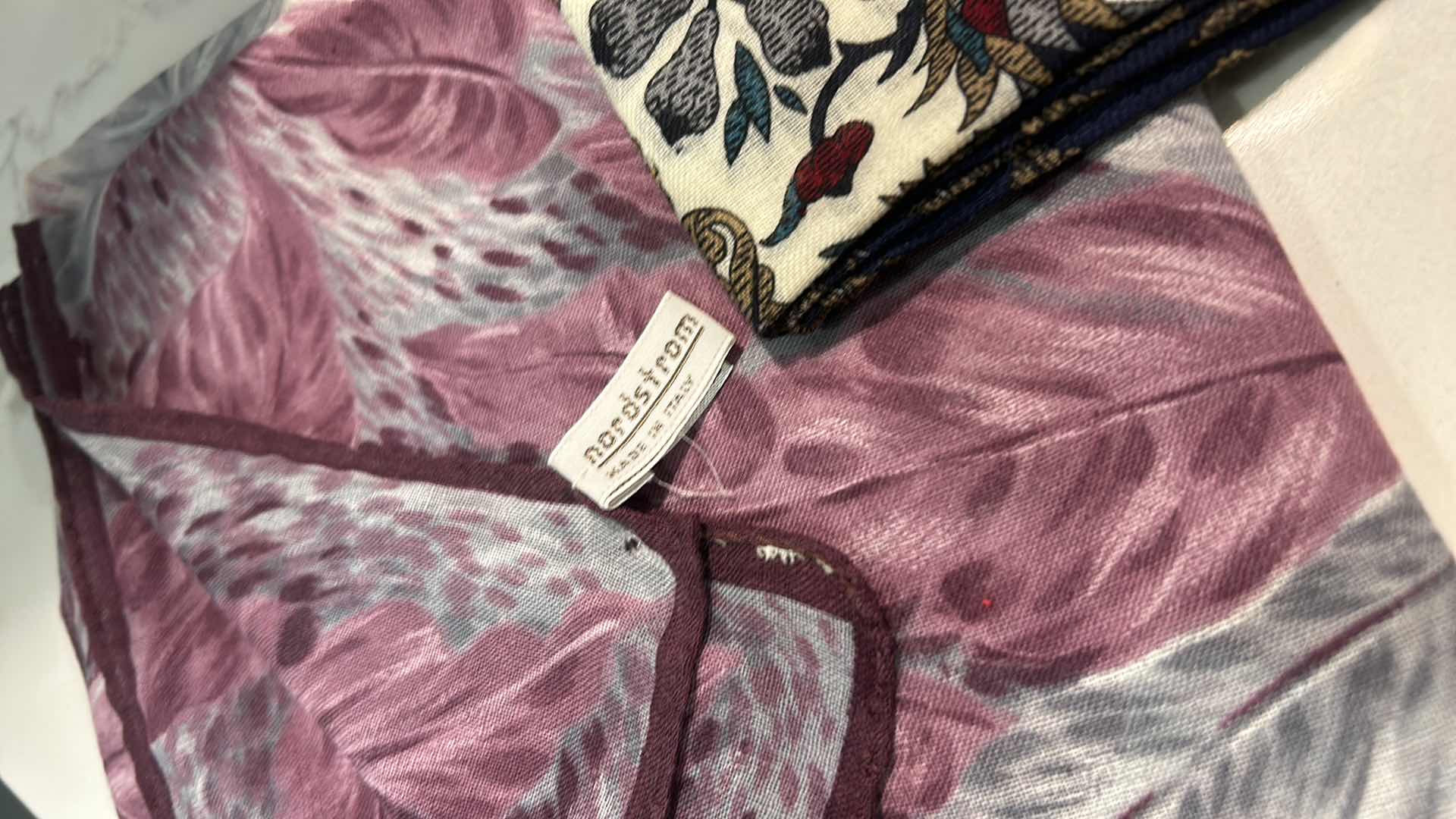 Photo 1 of 4 WOMENS FASHION SCARVES