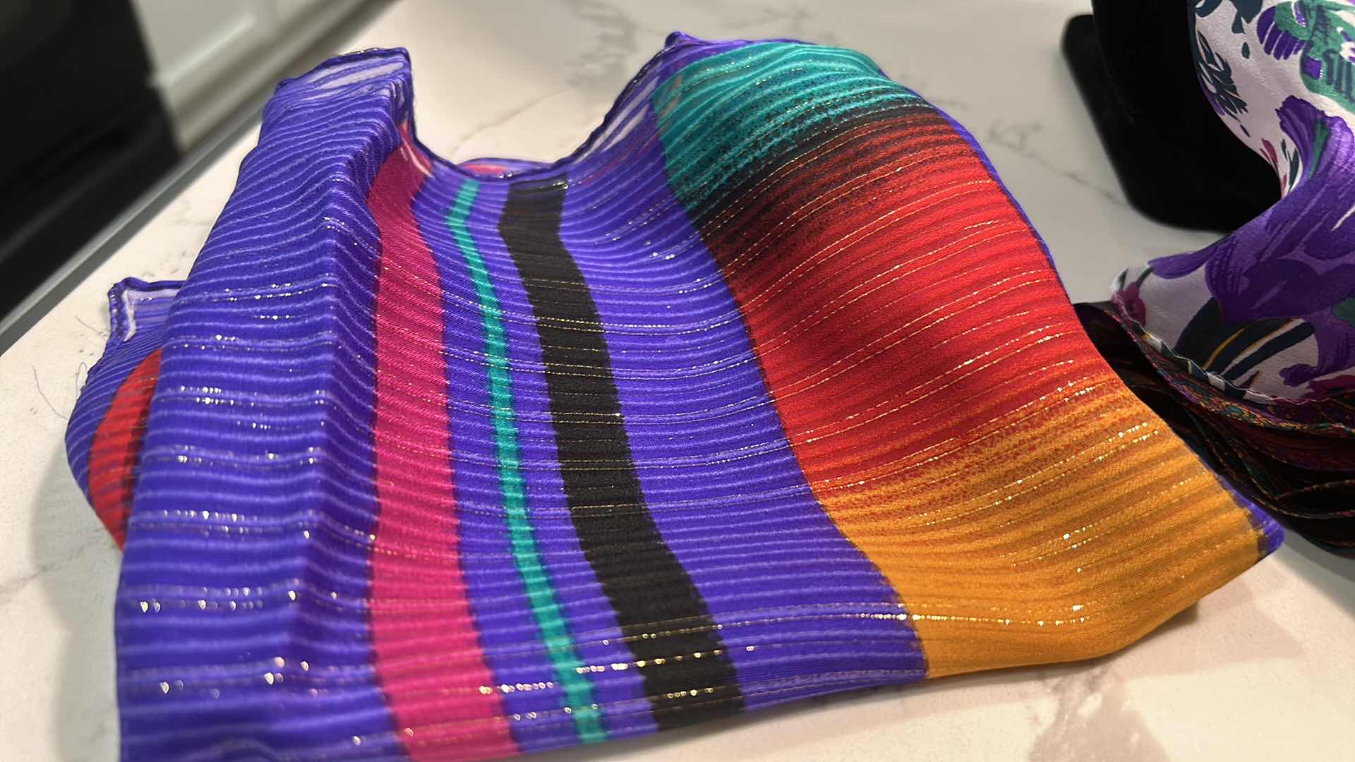 Photo 1 of 4 WOMENS FASHION SCARVES