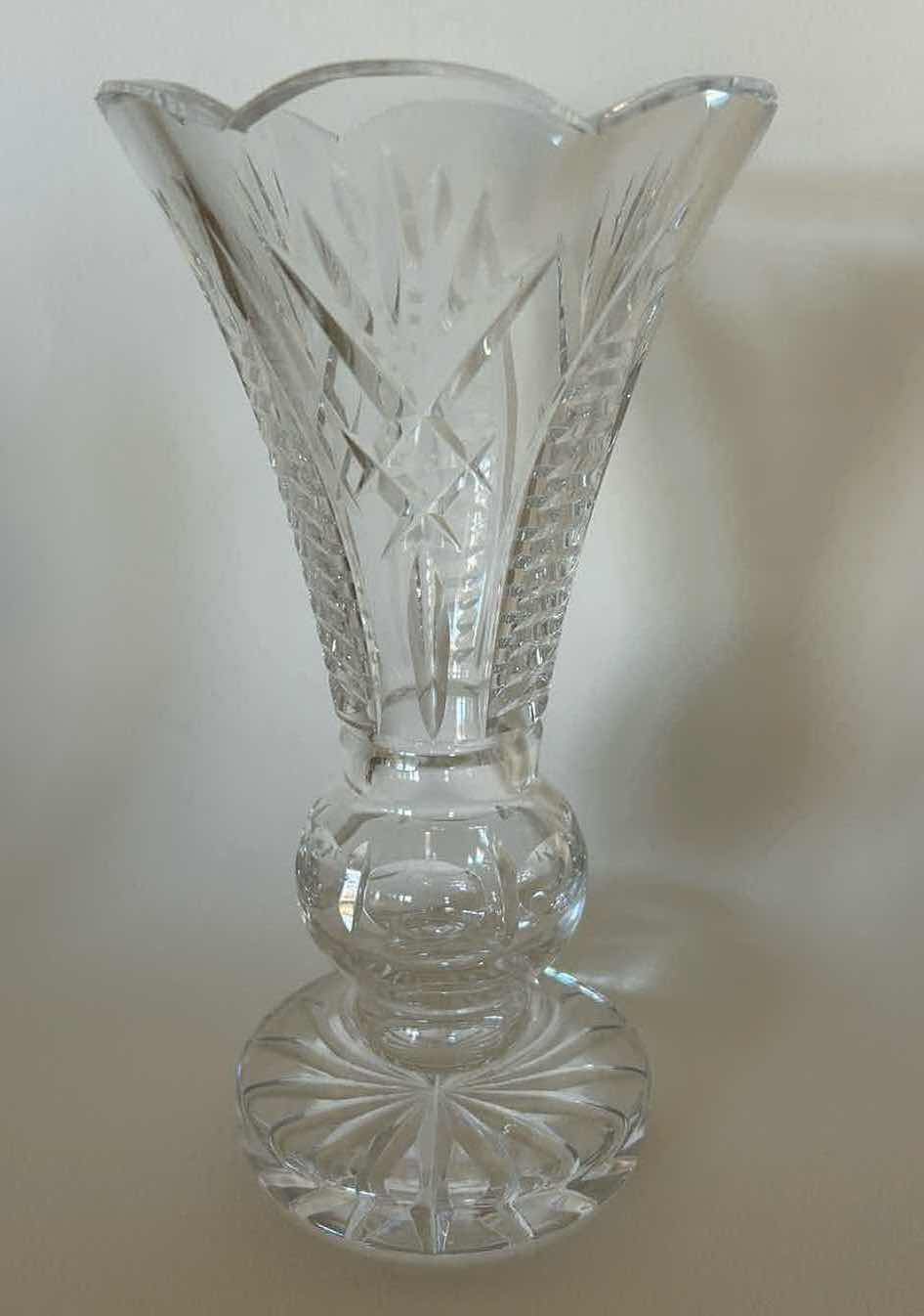 Photo 1 of WATERFORD CRYSTAL VASE H8”
