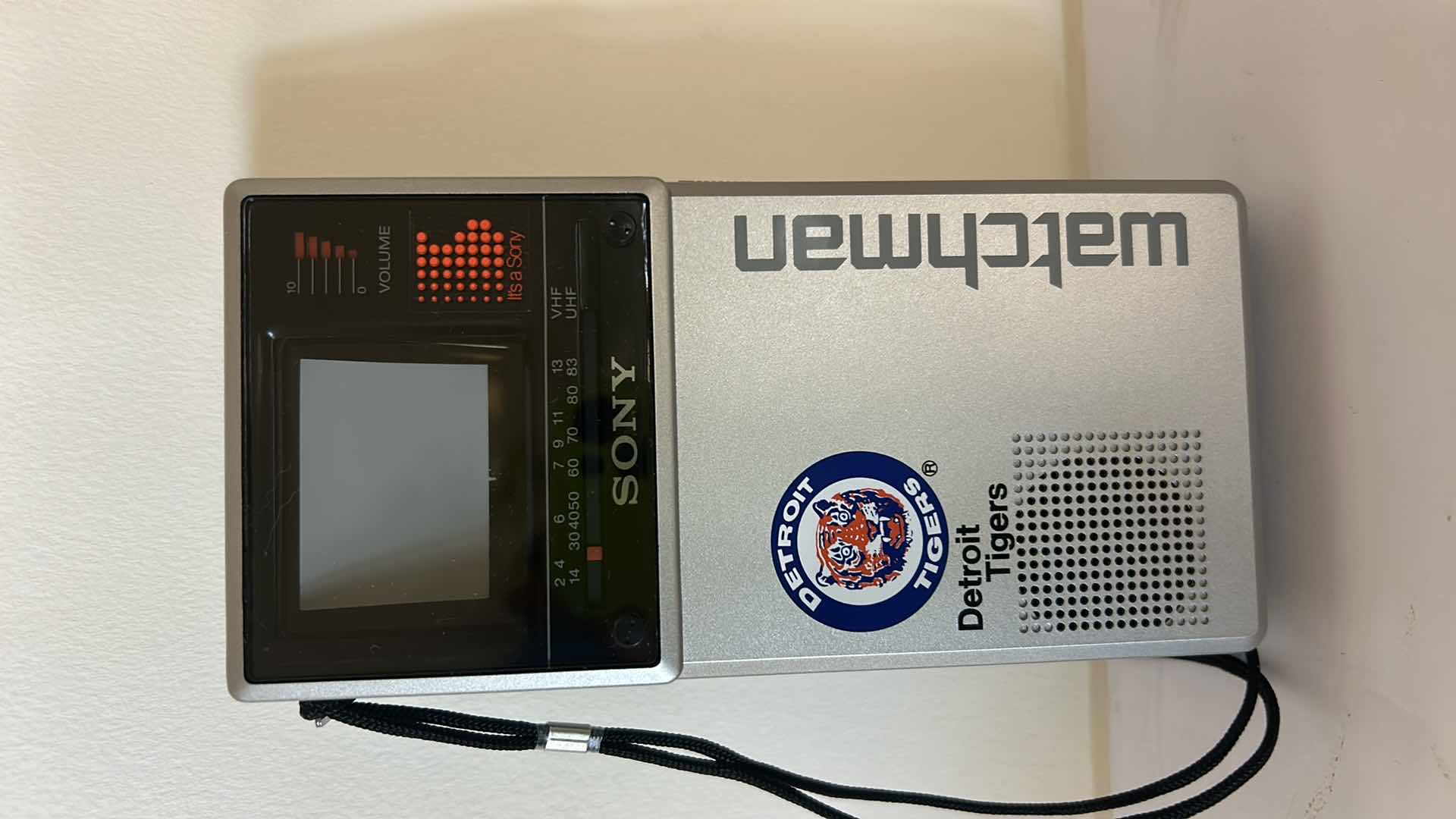 Photo 5 of VINTAGE SONY WATCHMAN