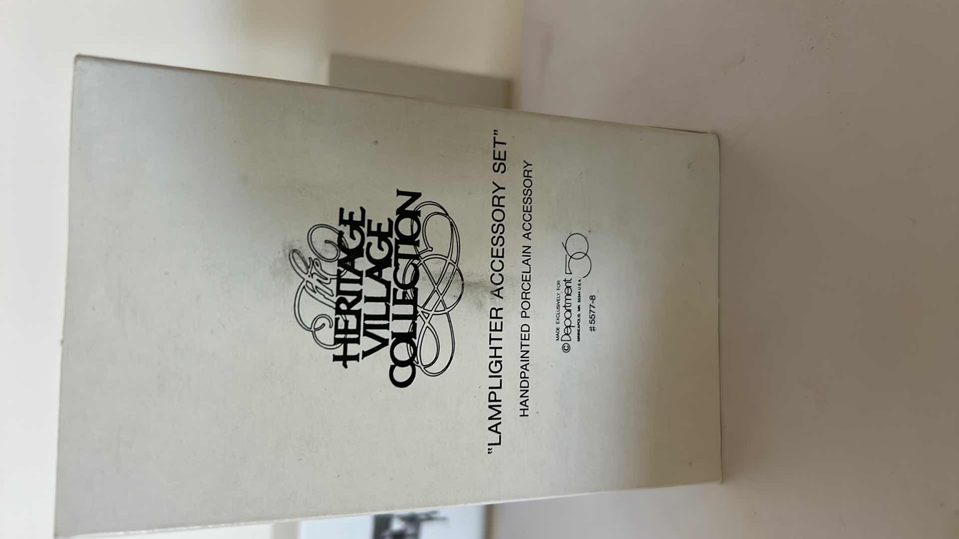 Photo 1 of 3 DEPT 56 - HERITAGE VILLAGE COLLECTION  $70 CHRISTMAS COLLECTIBLES