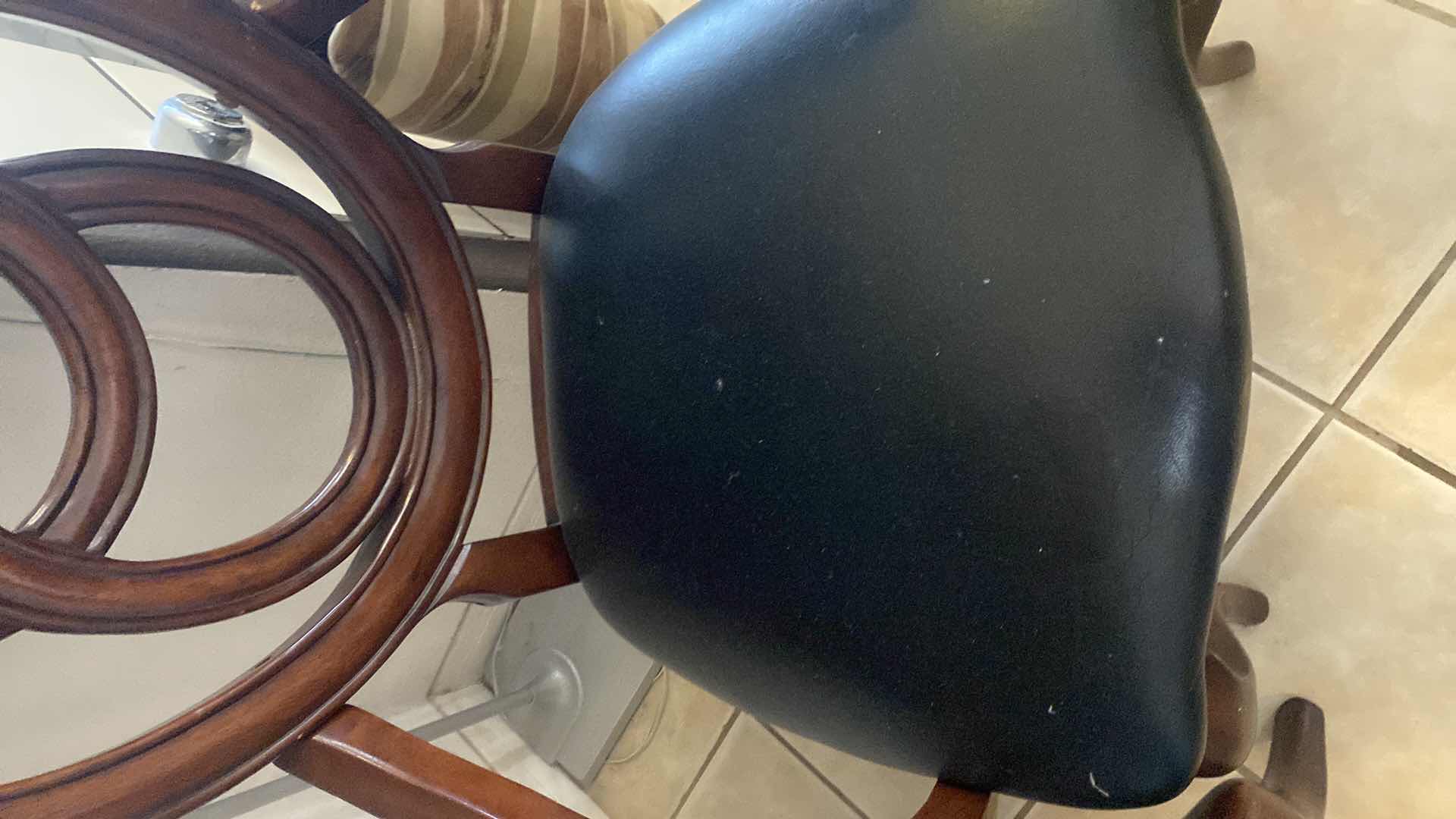 Photo 3 of 1990’s REGENCY STYLE WOOD & BONDED LEATHER ARM CHAIR