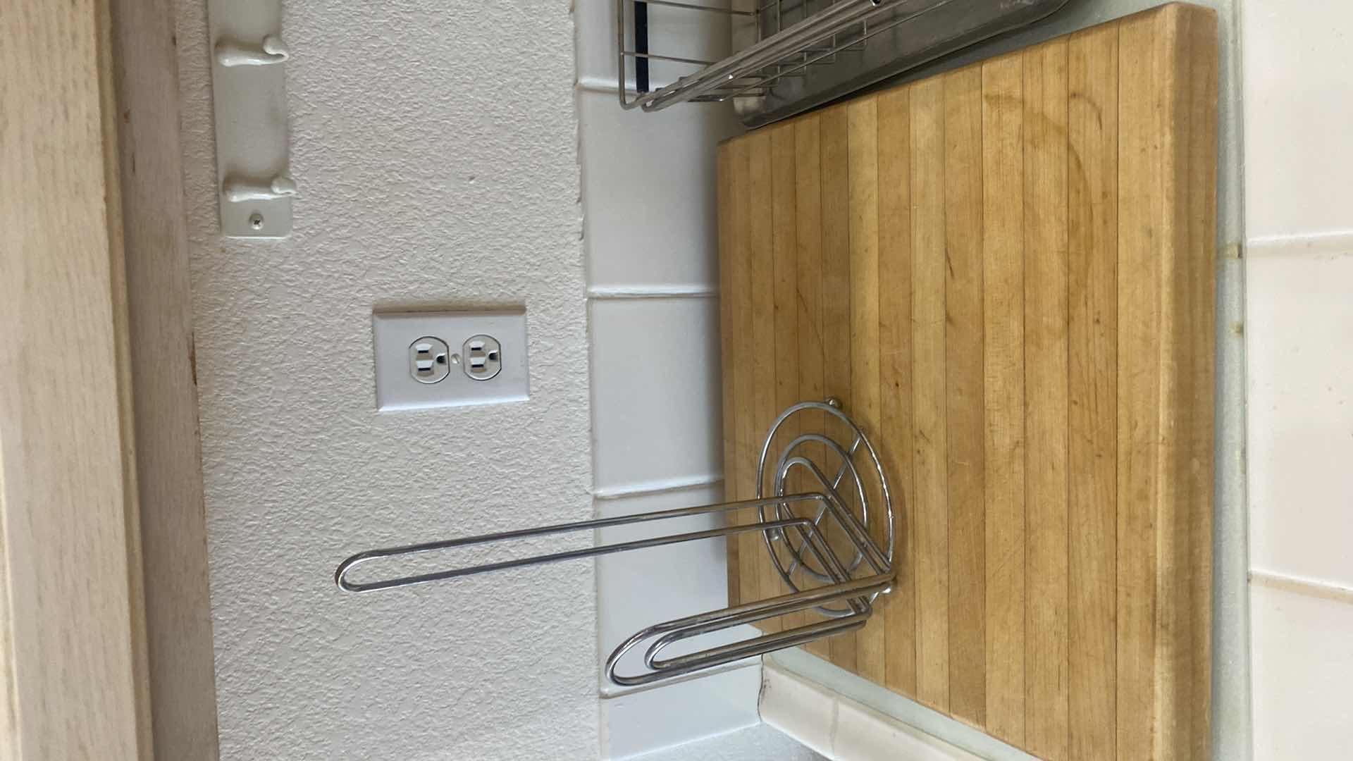 Photo 1 of 2 CUTTING BOARDS PAPER TOWEL HOLDER SINK MARS & DISH RACK