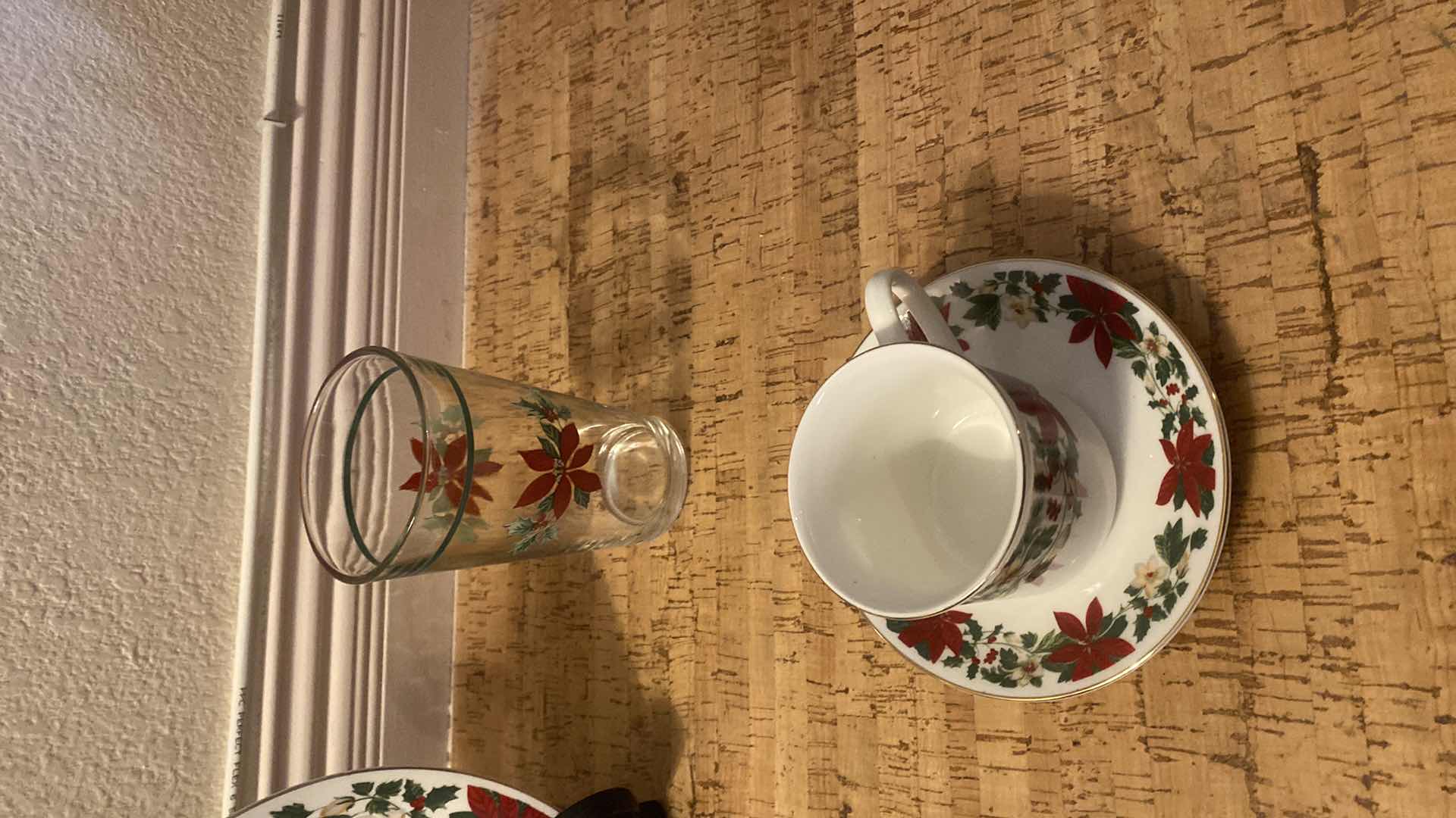 Photo 1 of 48 PIECE SET GUBSOM HOME CHRISTMAS DISHES (service for eight) IN BOX