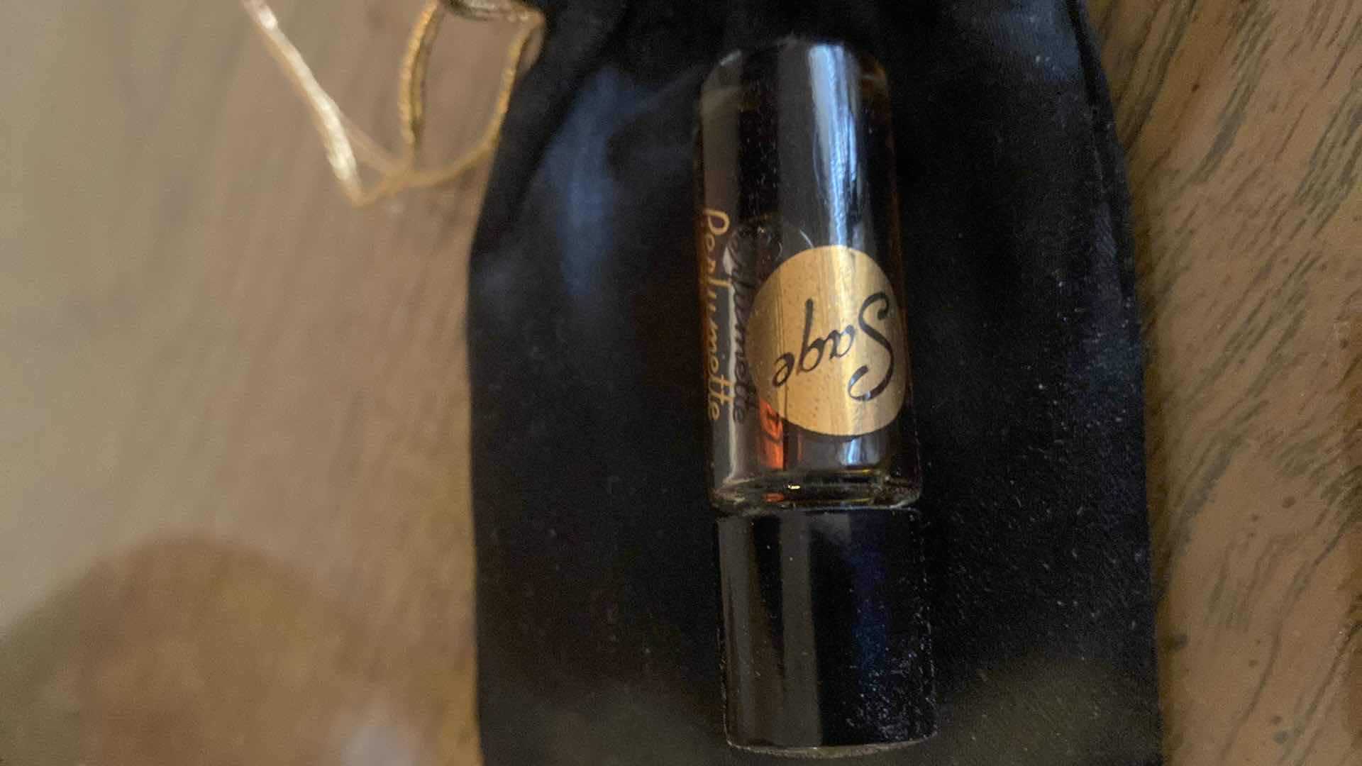 Photo 1 of 4 WOMENS COLOGNES