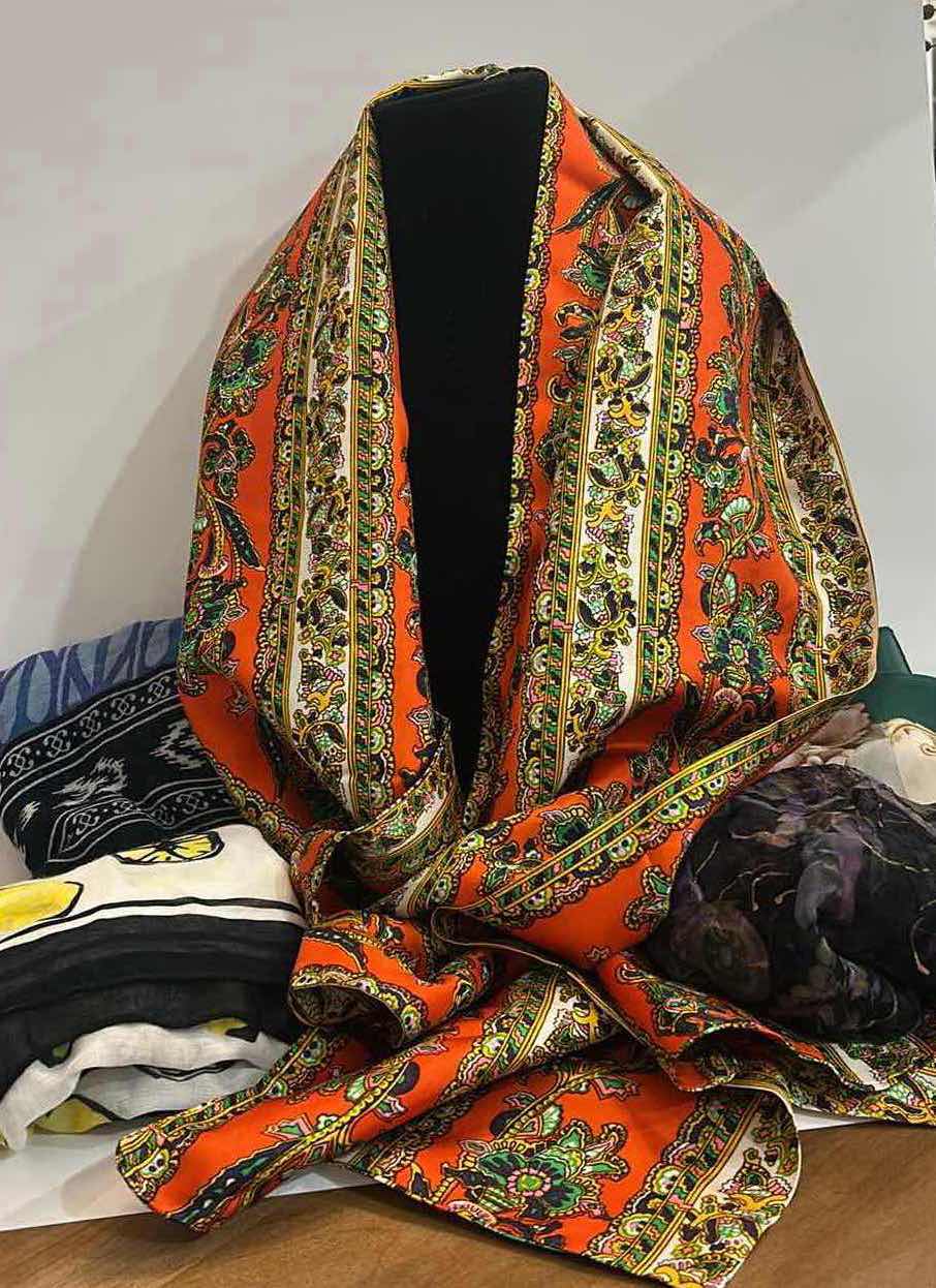 Photo 1 of 5 WOMEN SCARVES AND SHOULDER WRAPS