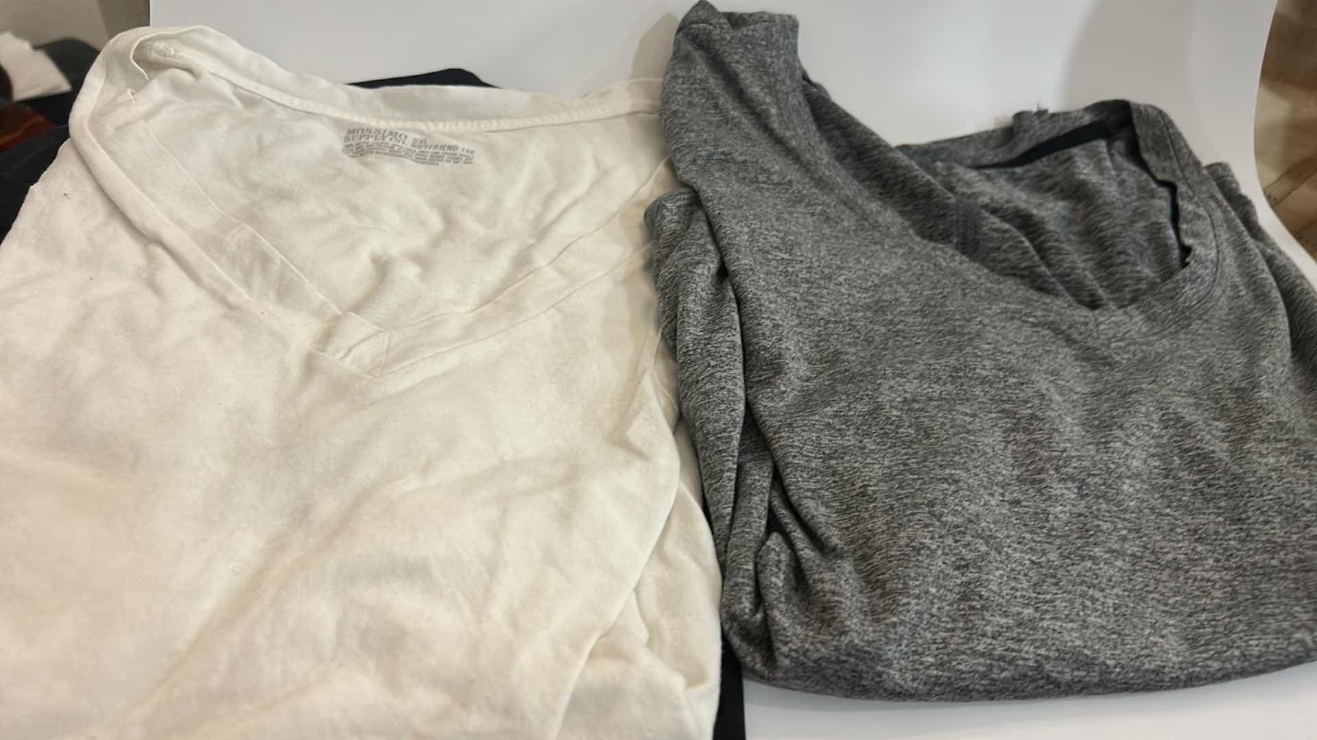 Photo 1 of 10 PC WOMENSWEAR, SIZE  L, XL