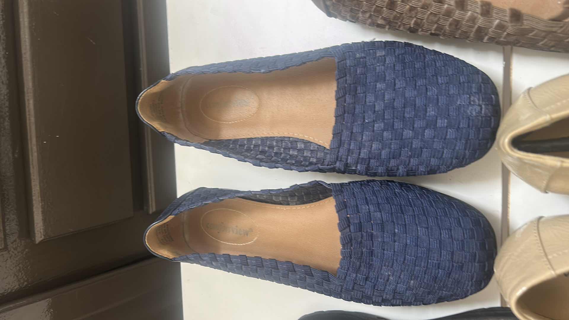 Photo 1 of 4 PAIRS WOMENS SHOES 8.5