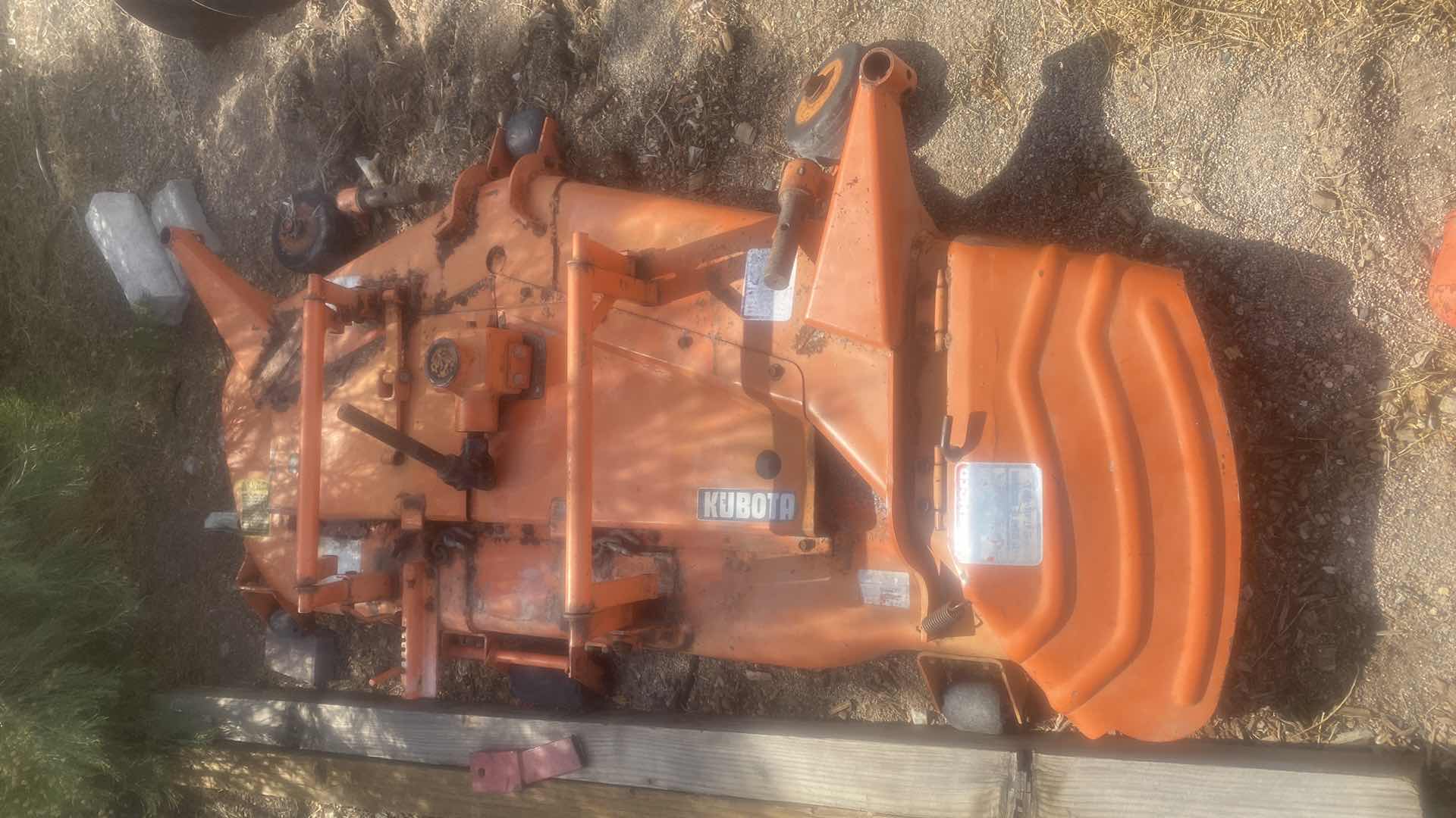 Photo 1 of   KUBOTA MOWER DECK RC60 72H