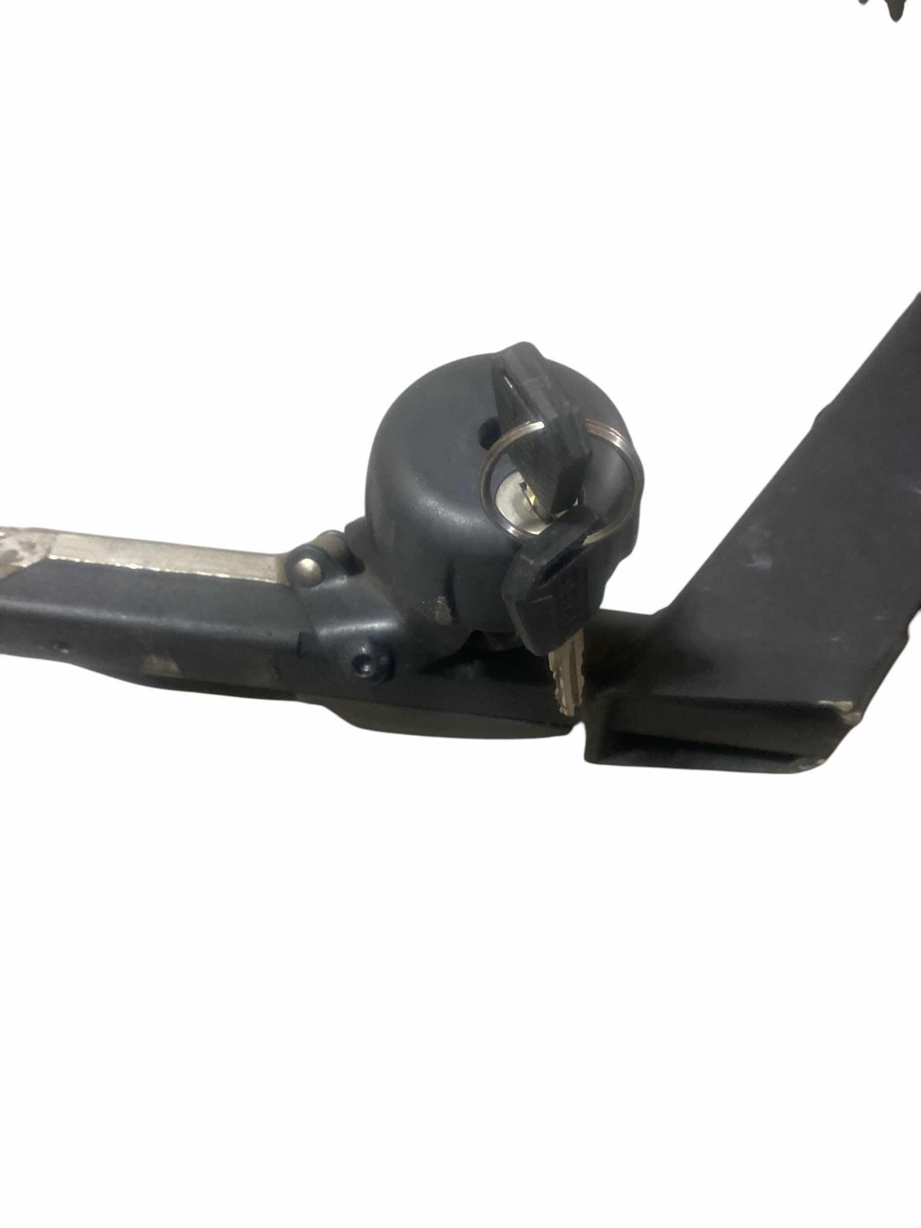 Photo 1 of THULE DUAL ELECTRIC BIKE RACK WITH KEYS