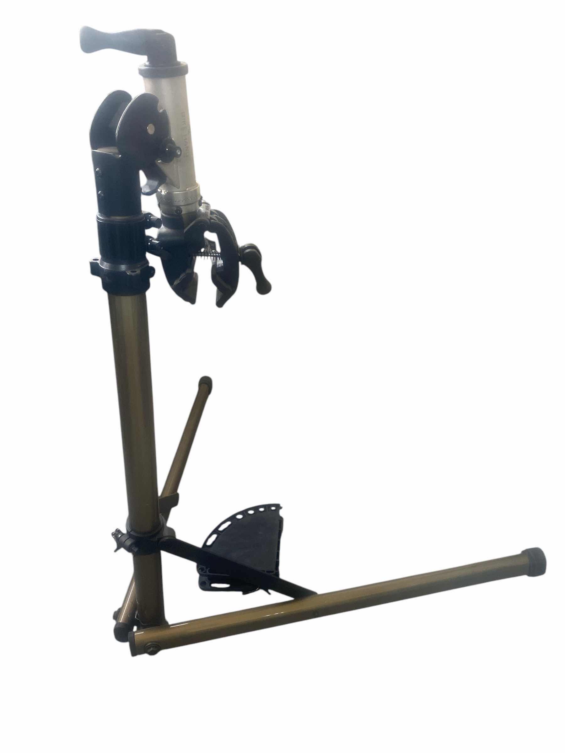 Photo 1 of BIKE HAND REPAIR RACK  YC100ST