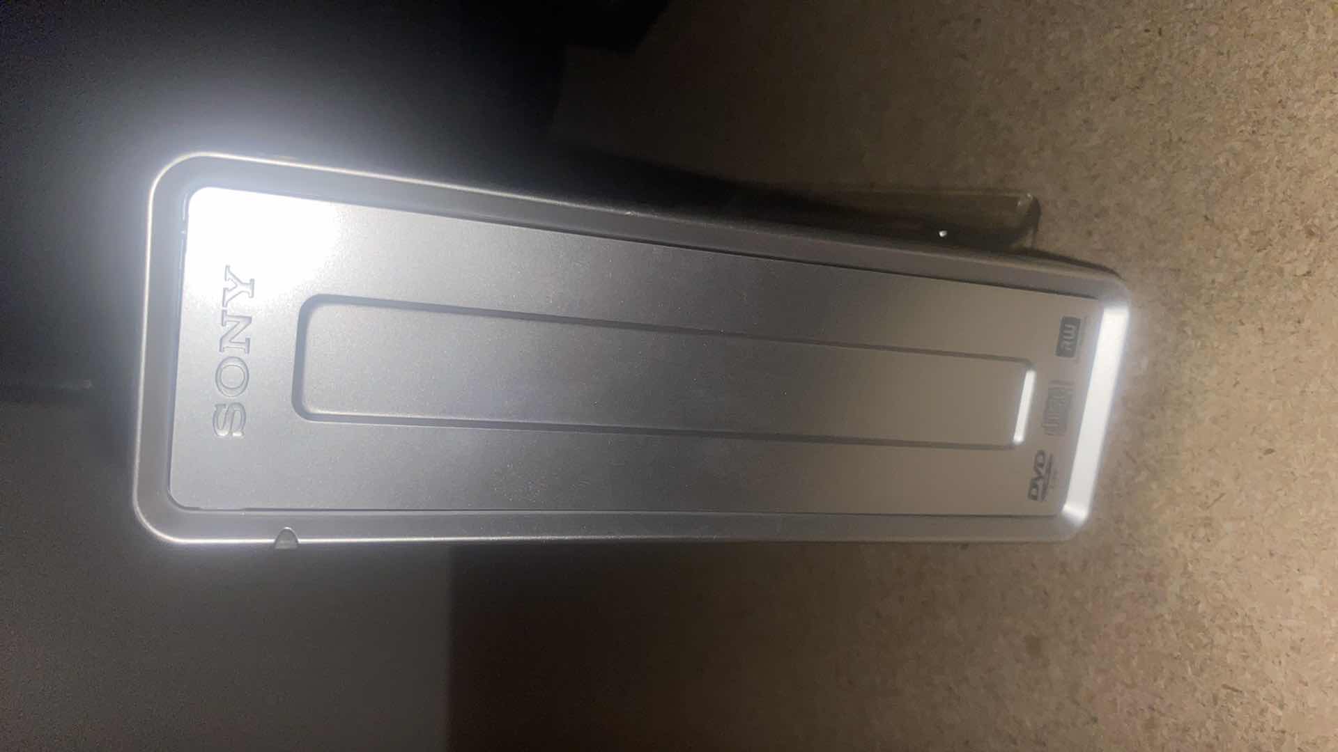 Photo 6 of 4 - COMPUTER COMPONENTS TOSHIBA MONITOR 18”, DELL POWER CONNECT, DVD REWRITABLE DRIVE & MORE