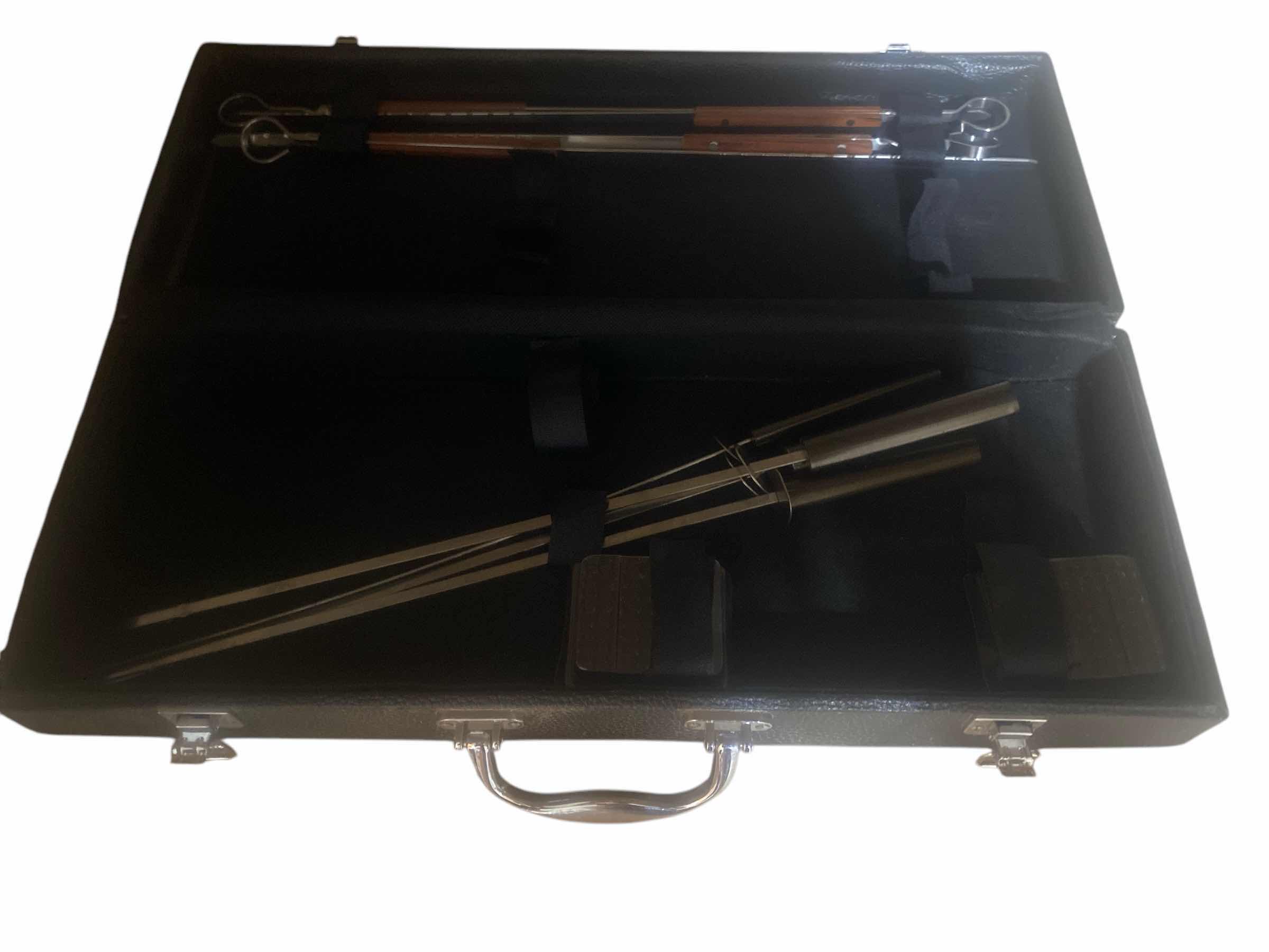 Photo 1 of CUISINART BOXED SKEWER SET