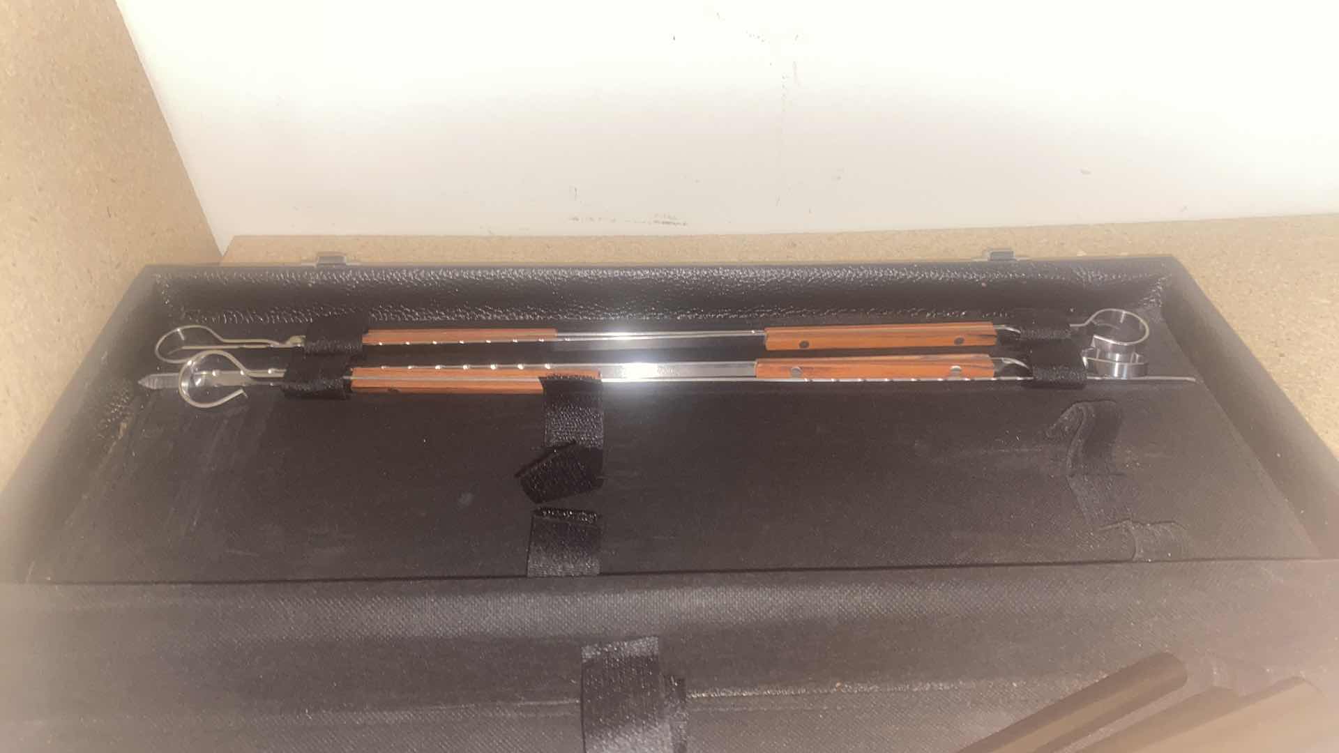 Photo 3 of CUISINART BOXED SKEWER SET