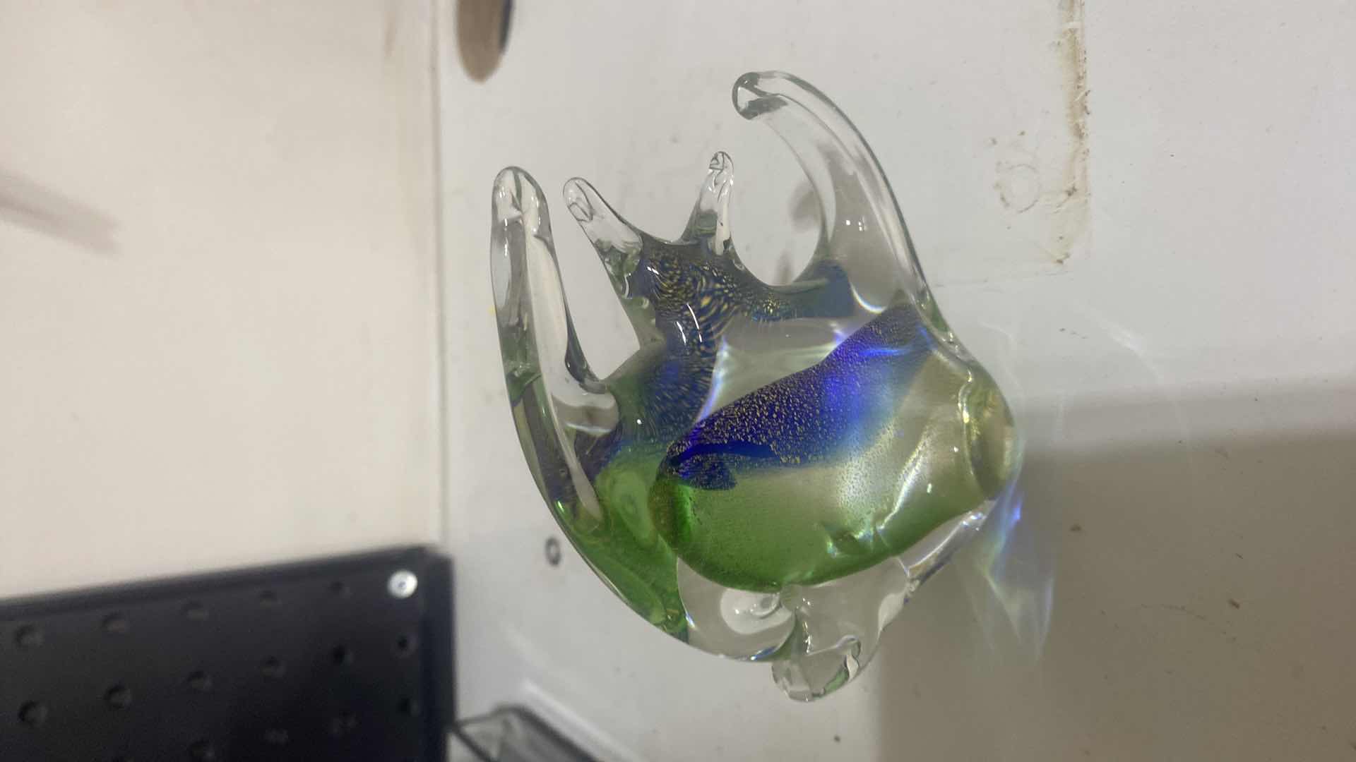 Photo 1 of GLASS PINEAPPLE WITH BRASS TOP H9 1/2” & GLASS FISH H4”