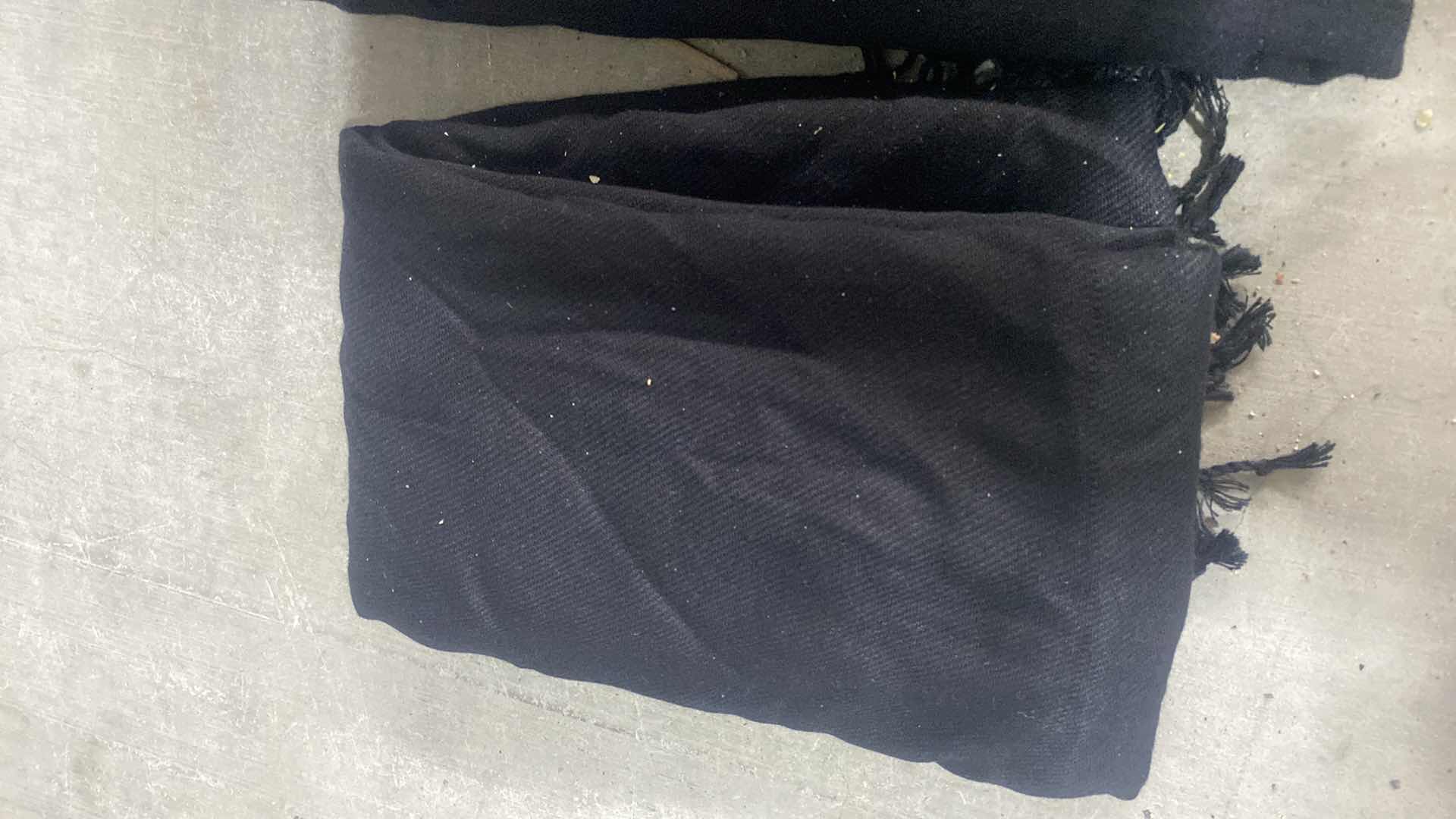 Photo 1 of 2 SCARFS & WARM NATURAL BATTING