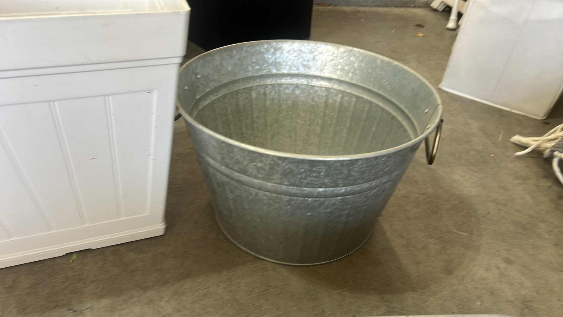 Photo 1 of 3 OUTDOOR POTTERY / LARGEST 14”  x 14”