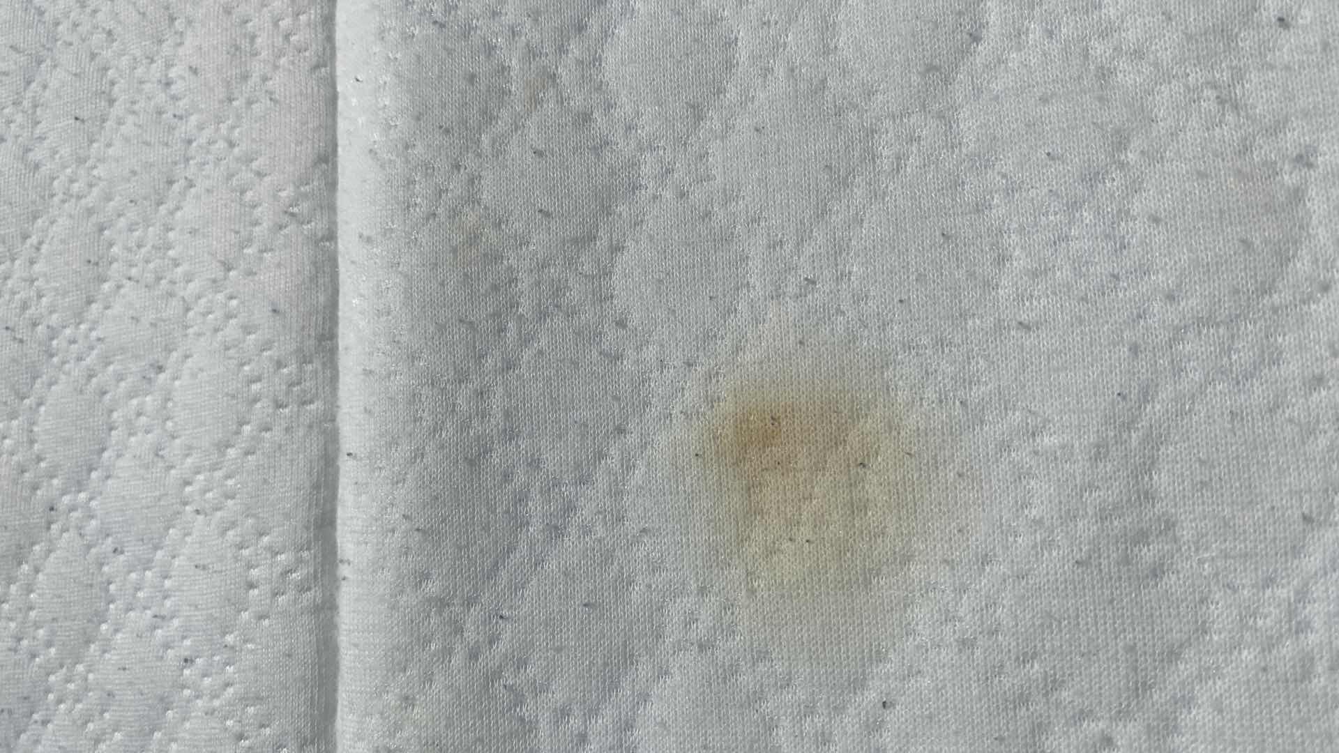 Photo 3 of HICCAPOP FOAM FOLDING MATTRESS FOR 0-9 MONTHS