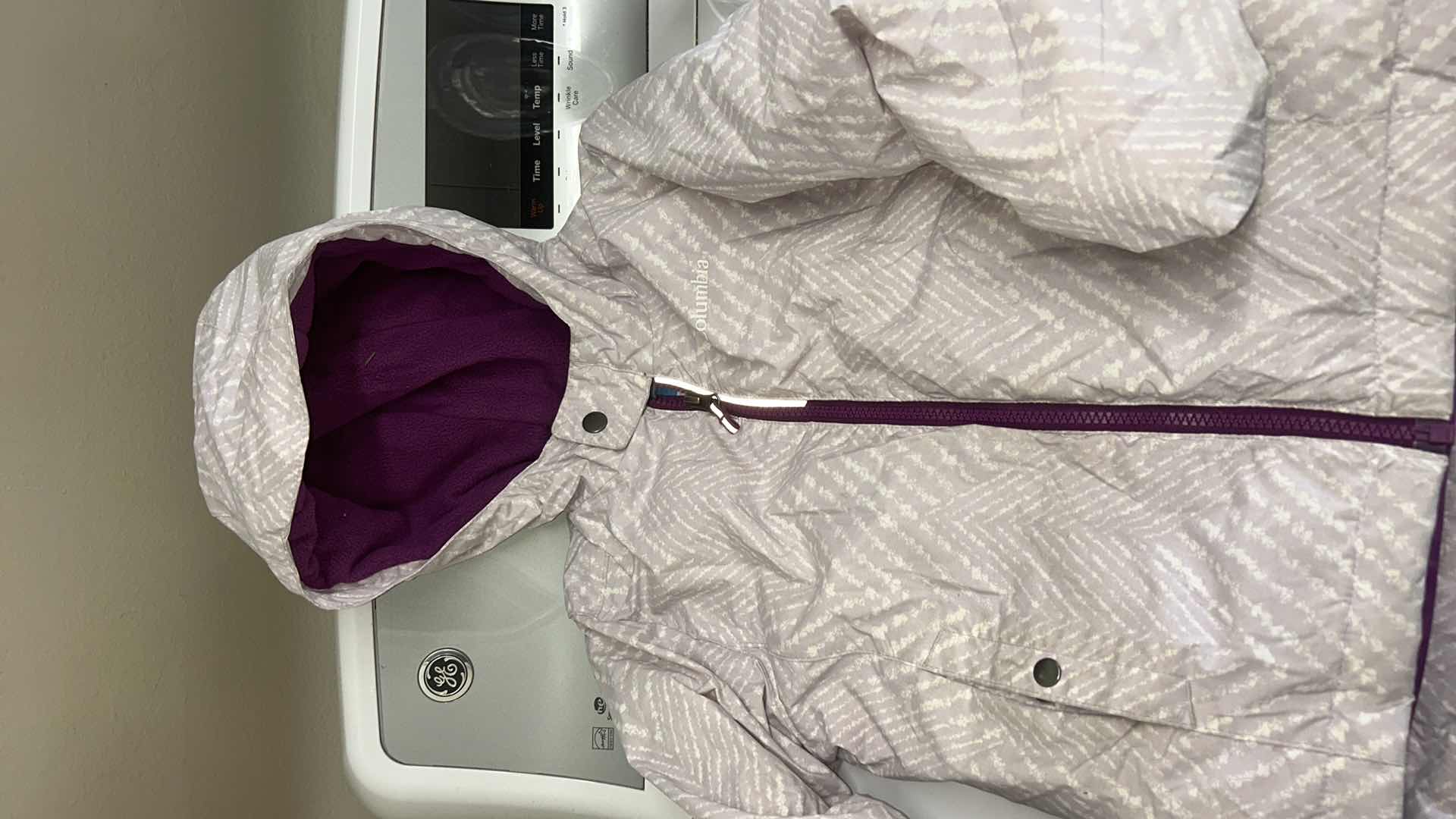 Photo 6 of CHILDRENS SNOW CLOTHING