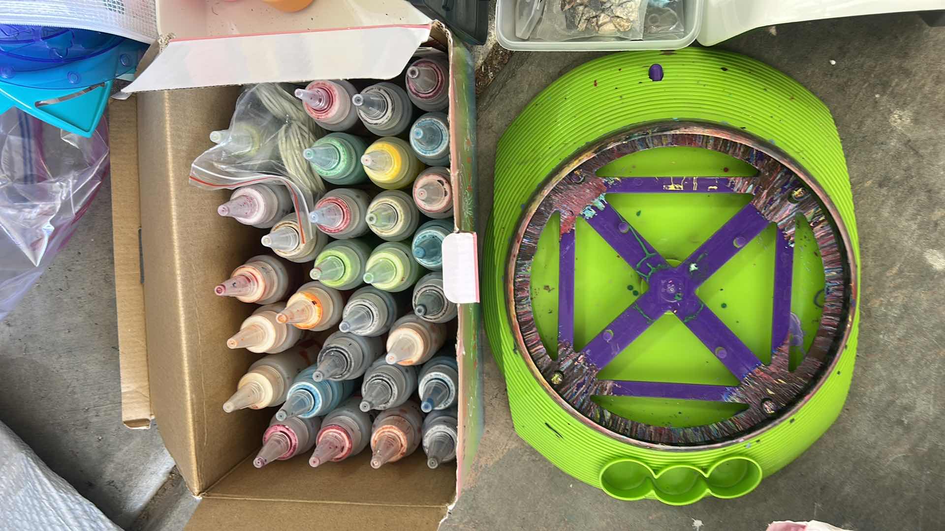 Photo 1 of CHILDRENS EDUCATIONAL TOYS