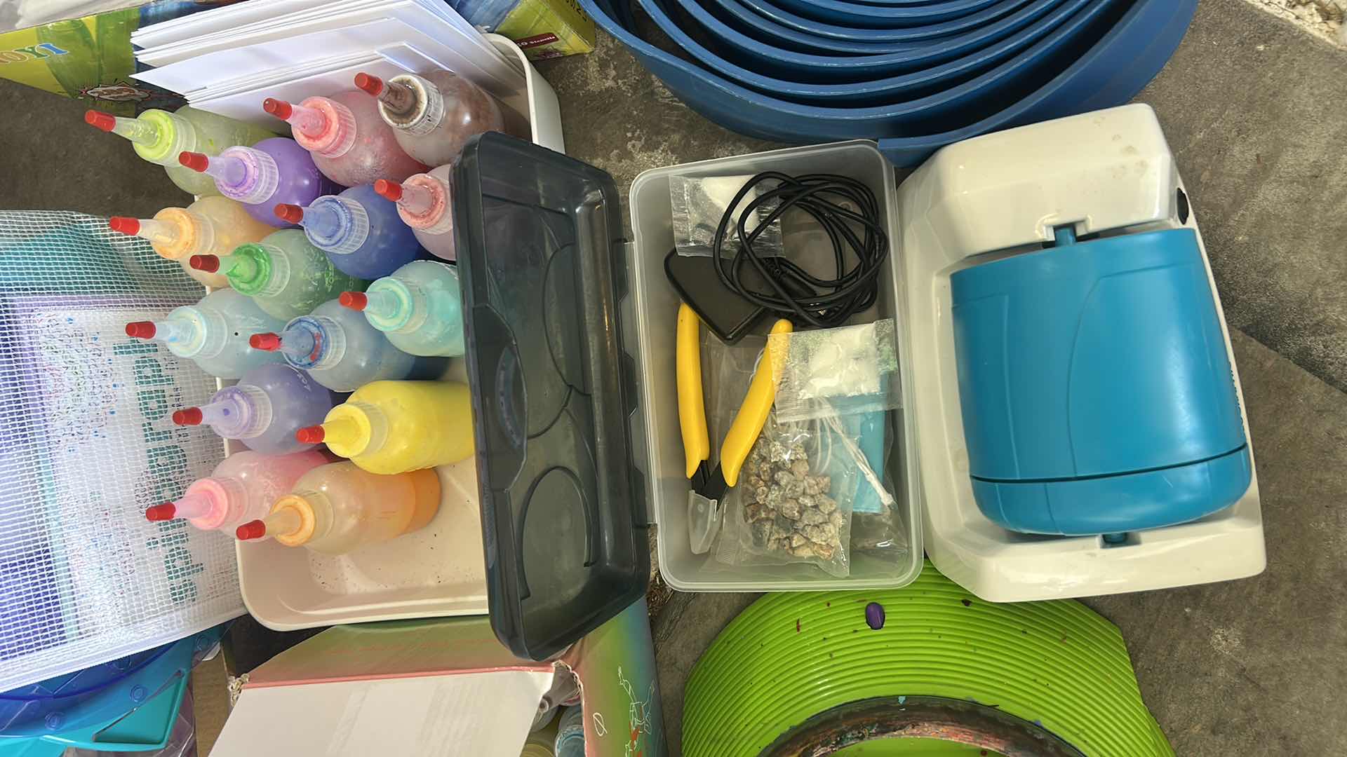 Photo 1 of CHILDRENS EDUCATIONAL TOYS