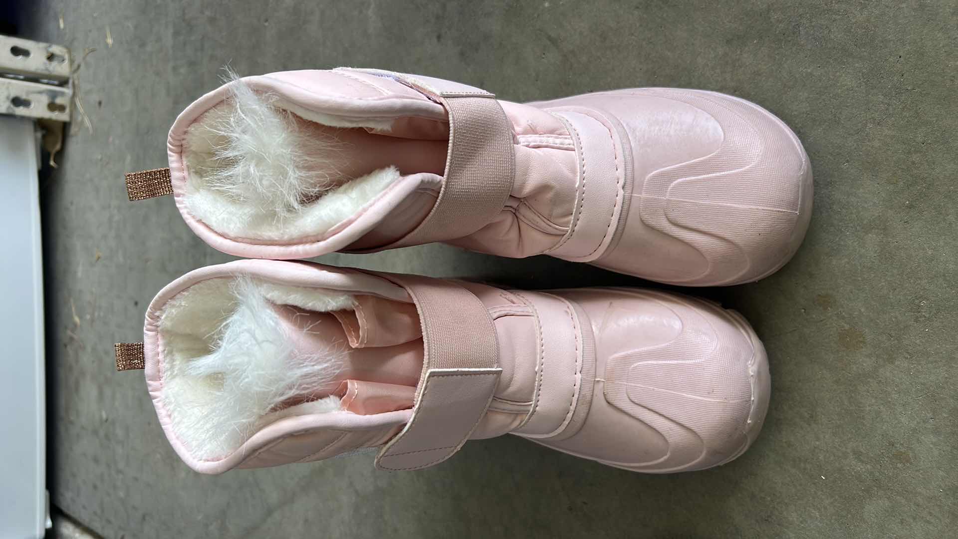 Photo 1 of 3 CHILDRENS BOOTS SIZE 2, SIZE 4, SIZE 6