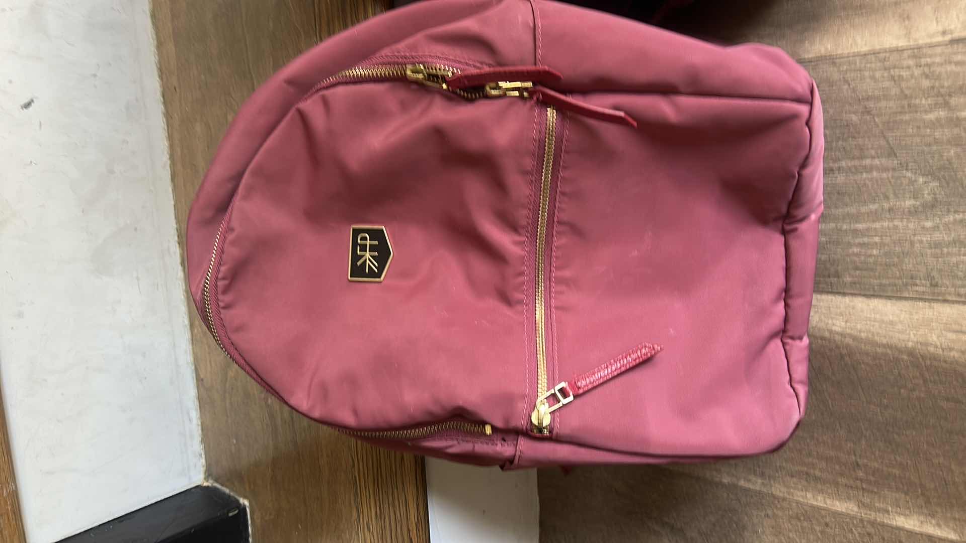 Photo 2 of 5 WOMENS BACKPACKS AND HANDBAGS