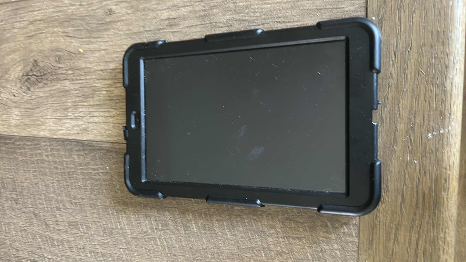 Photo 2 of GALAXY TABLET