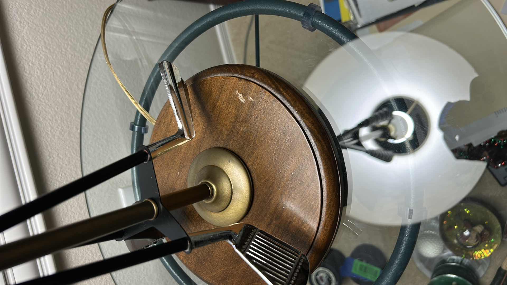 Photo 1 of GOLF CLUB LAMP H32”