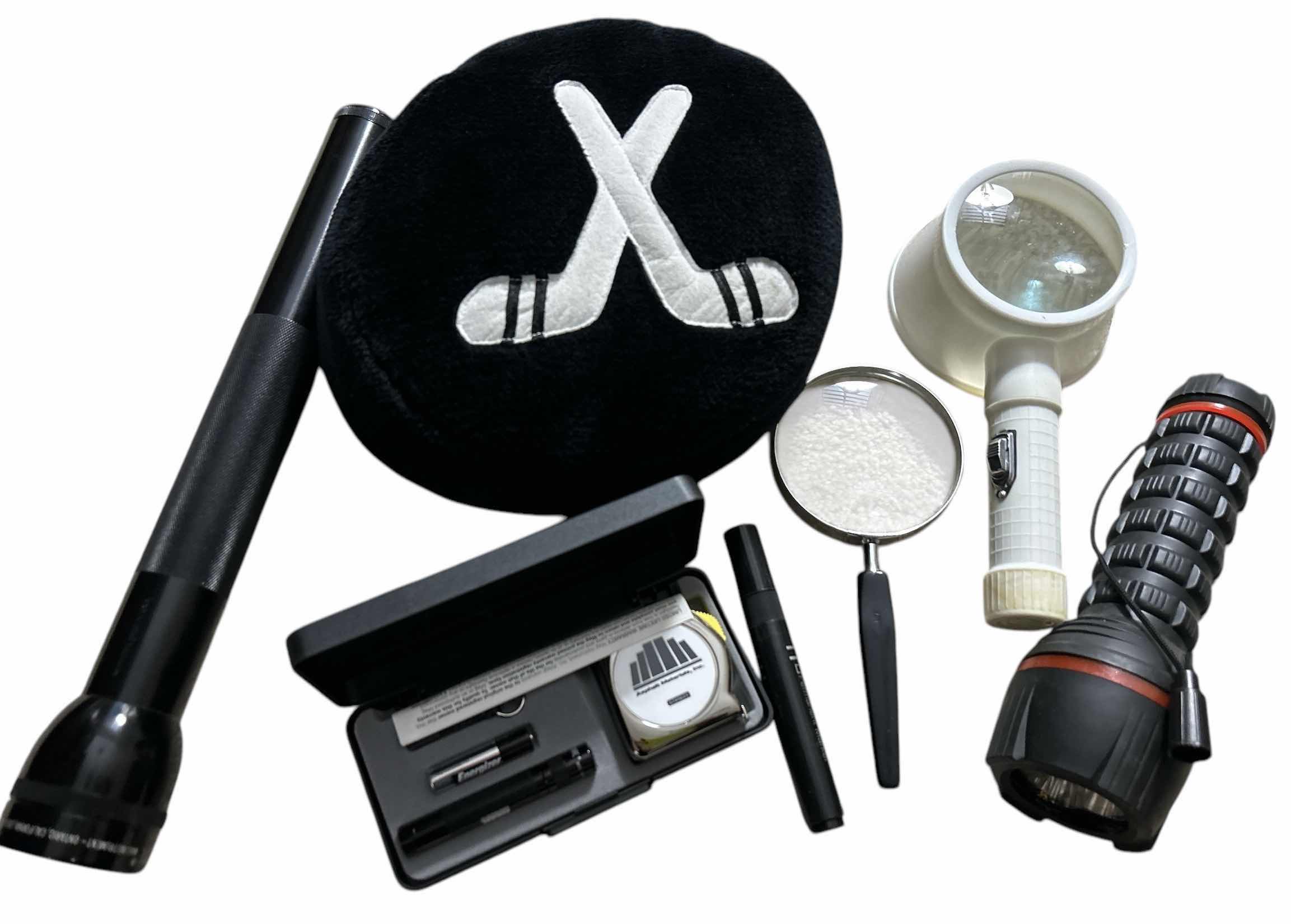 Photo 1 of FLASHLIGHTS, MAGNIFIERS AND MORE