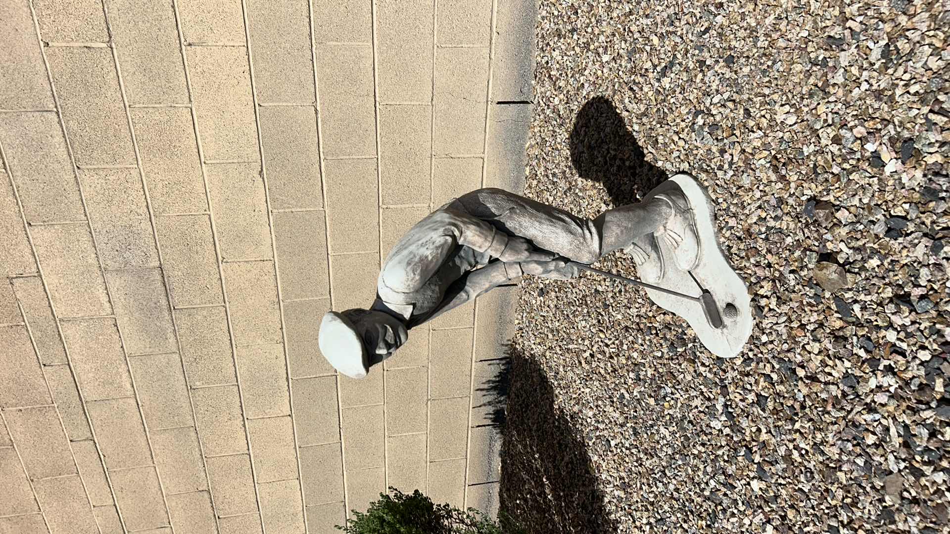 Photo 1 of HEAVY CONCRETE/PLASTER GOLFER YARD SCULPTURE H33”