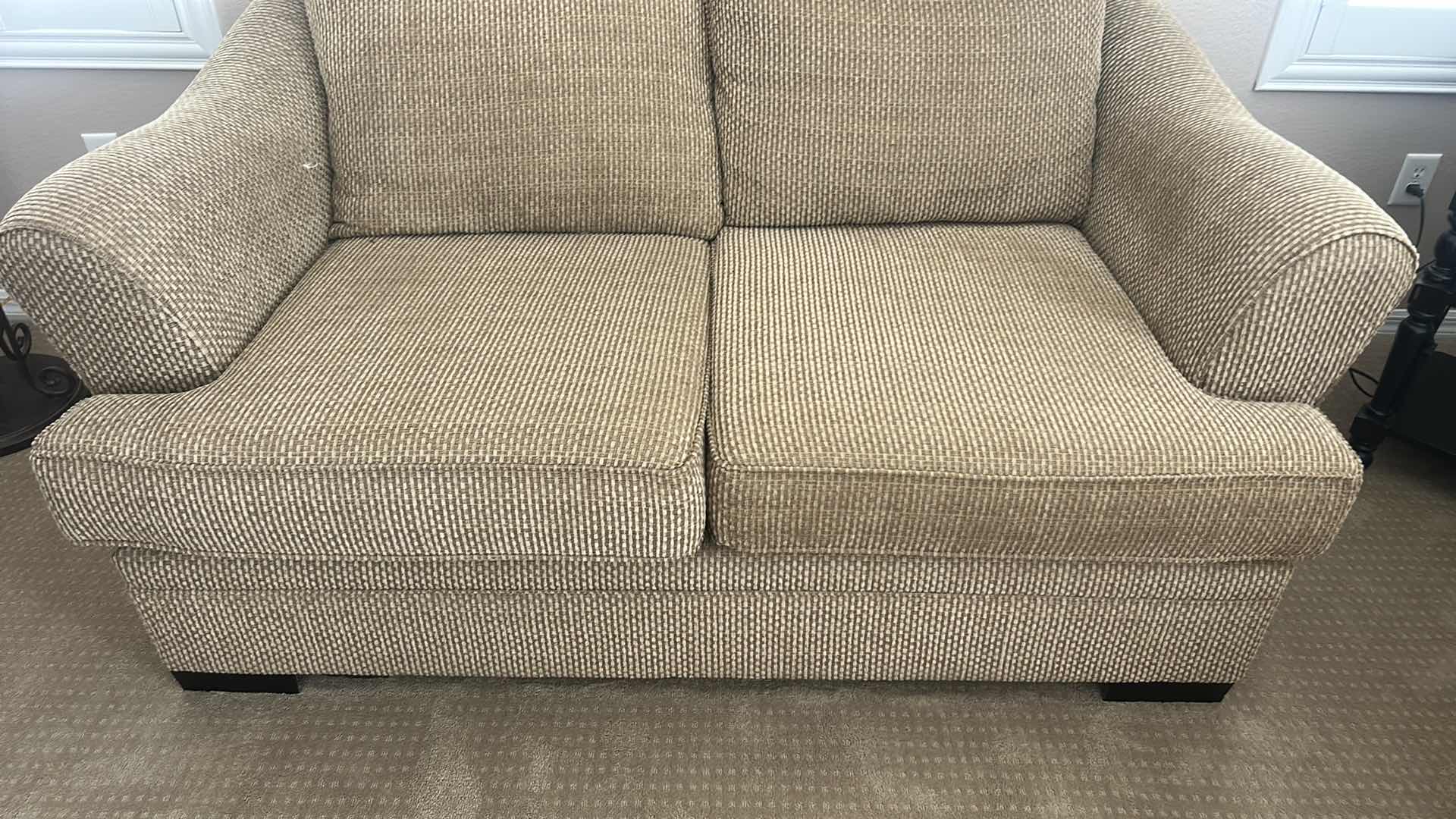 Photo 1 of 6’ UPHOLSTERED LOVESEAT