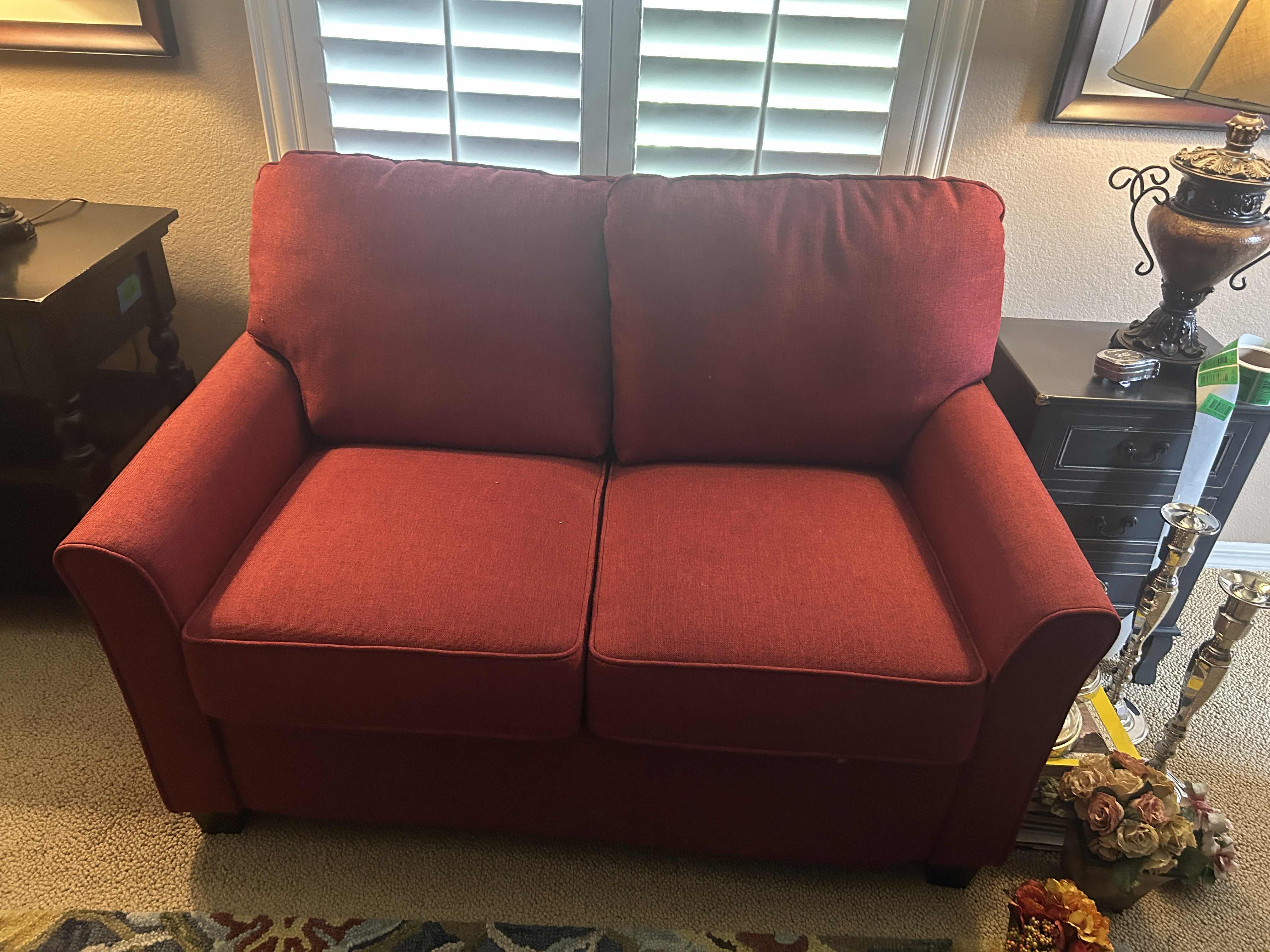 Photo 1 of 5' RED LOVESEAT W 2 ACCENT PILLOWS