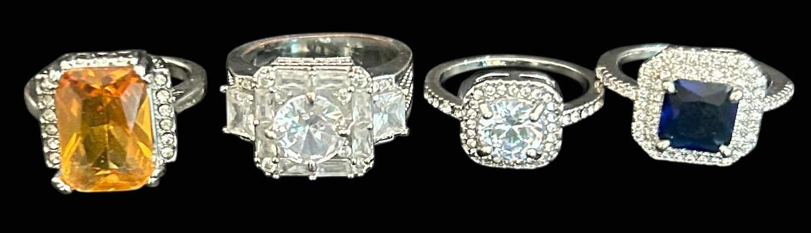 Photo 1 of 4 WOMENS FASHION RINGS EST SIZE 7-8