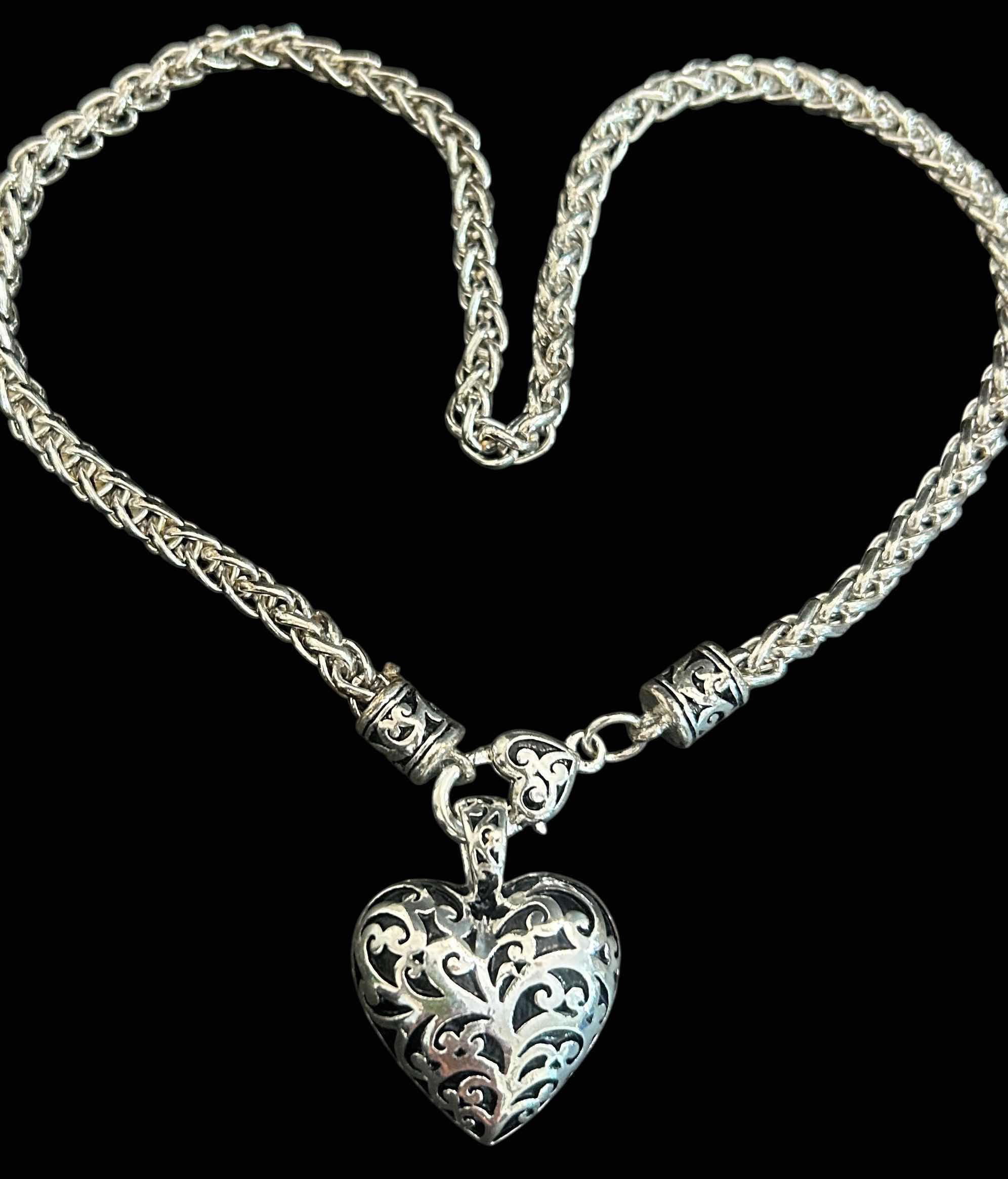 Photo 1 of BRIGHTON 18" ANTIQUE SILVER-TONE PUFF HEART PENDANT NECKLACE 
