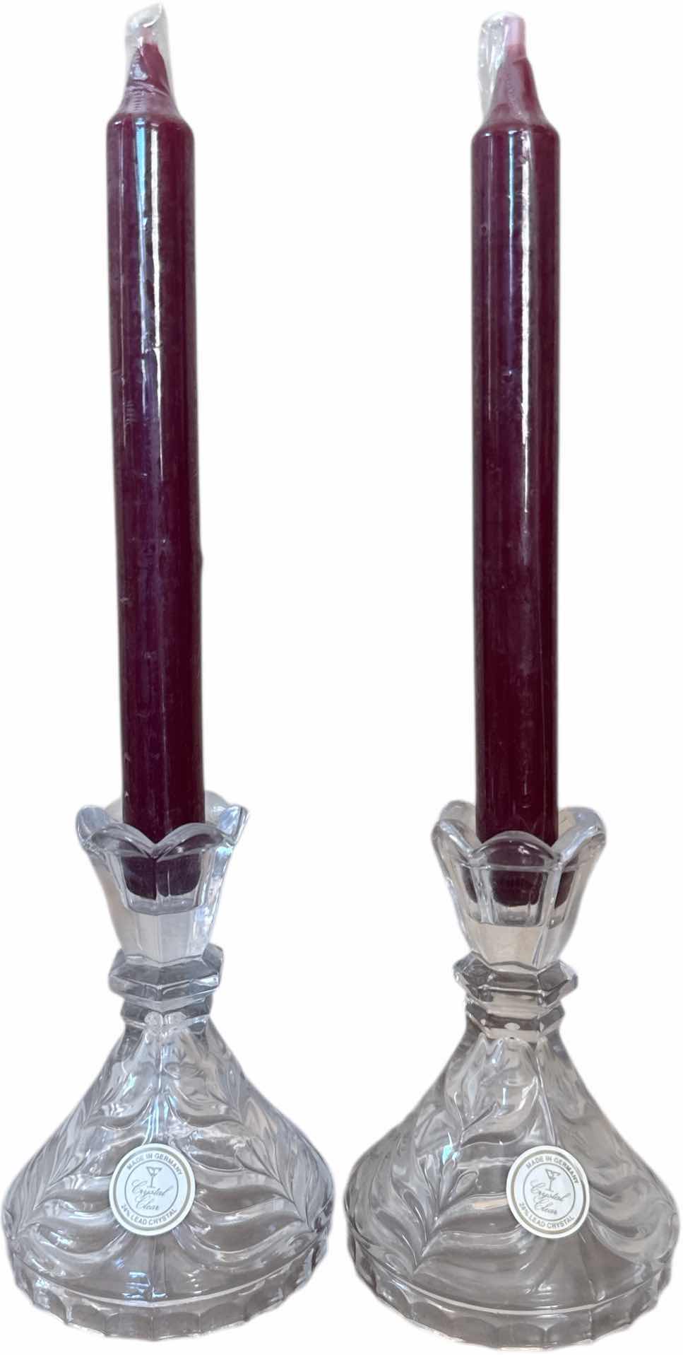 Photo 1 of 3- VINTAGE FROSTED ETCHED GLASS PLATE, AND 2 CRYSTAL HANDLE HOLDERS 

FROSTED ETCHED GLASS PLATE 
D12”